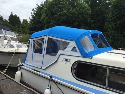 all-in-one canopy with integral screen