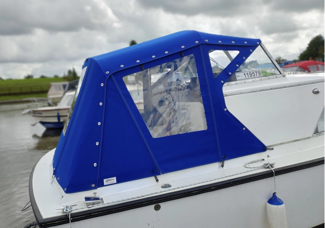 External shot of New canvas canopy and frame-set on a Seamster 23