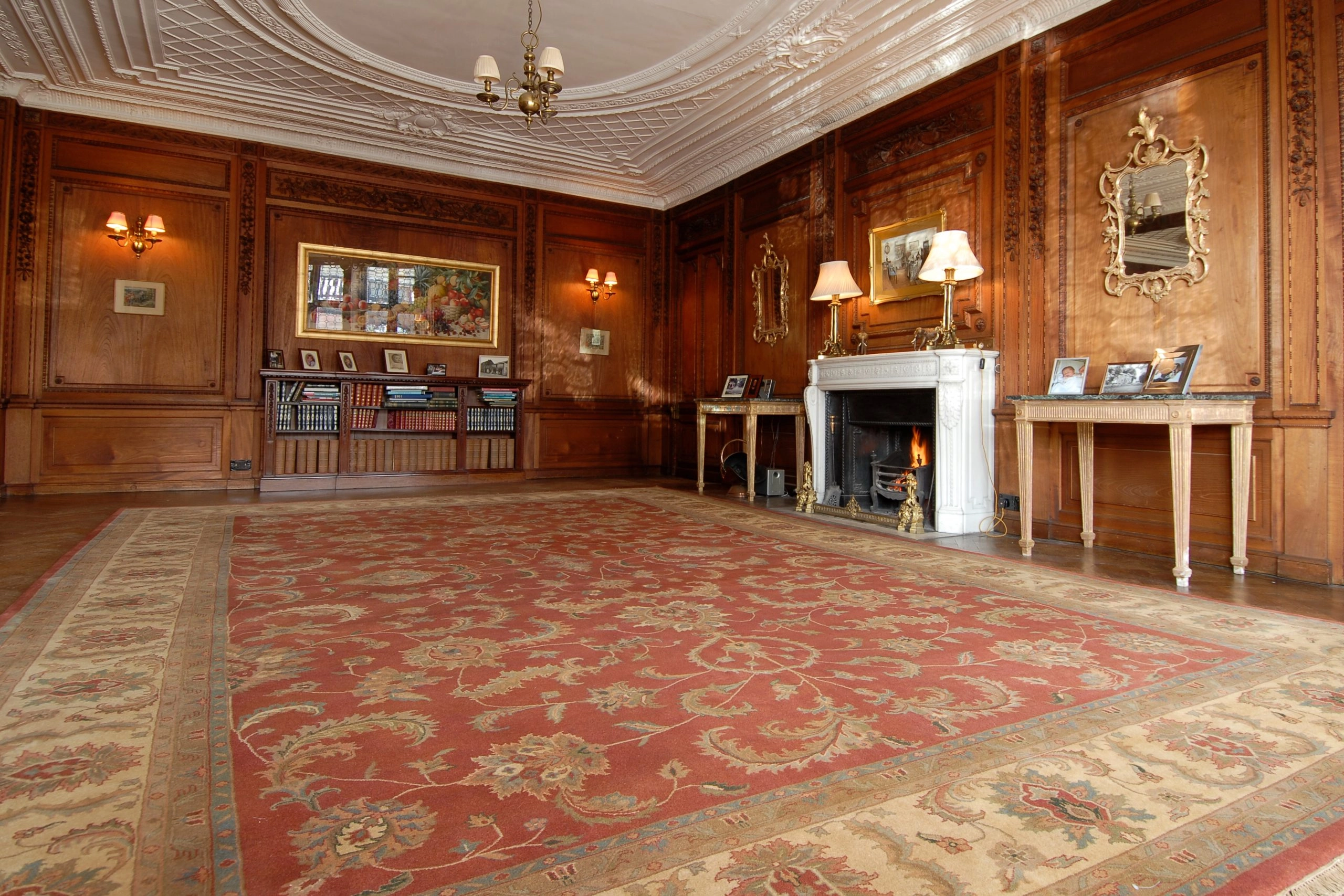 Downton Abbey traditional rugs