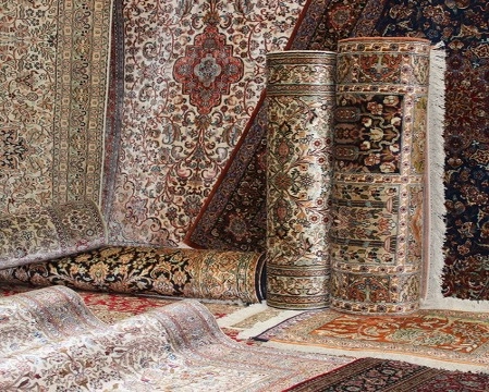 How to Choose a Woven Wool Rug: Hand-woven Machine-woven?