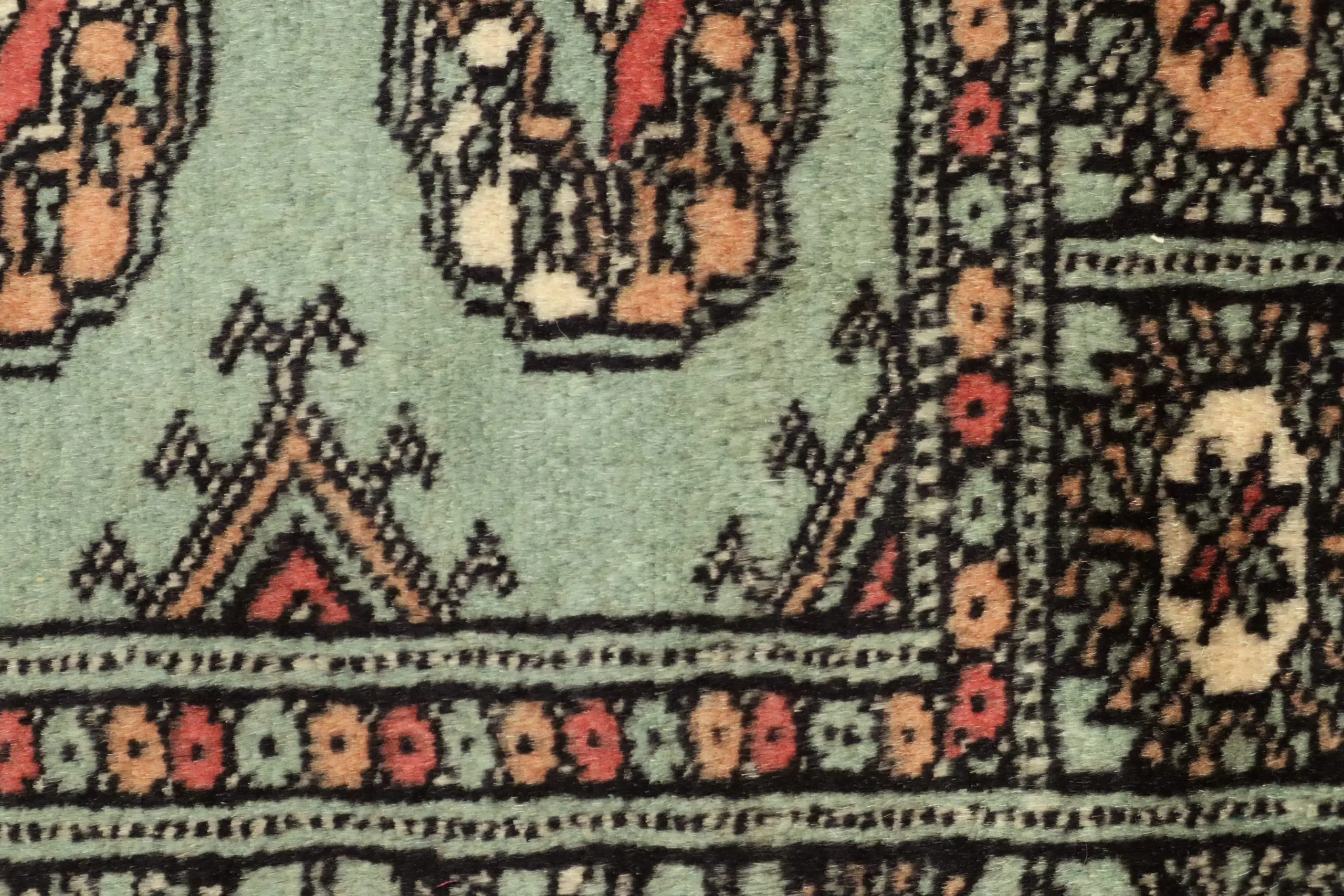 Pakistan Bokhara Rug BOK006C42  .91 X  .61