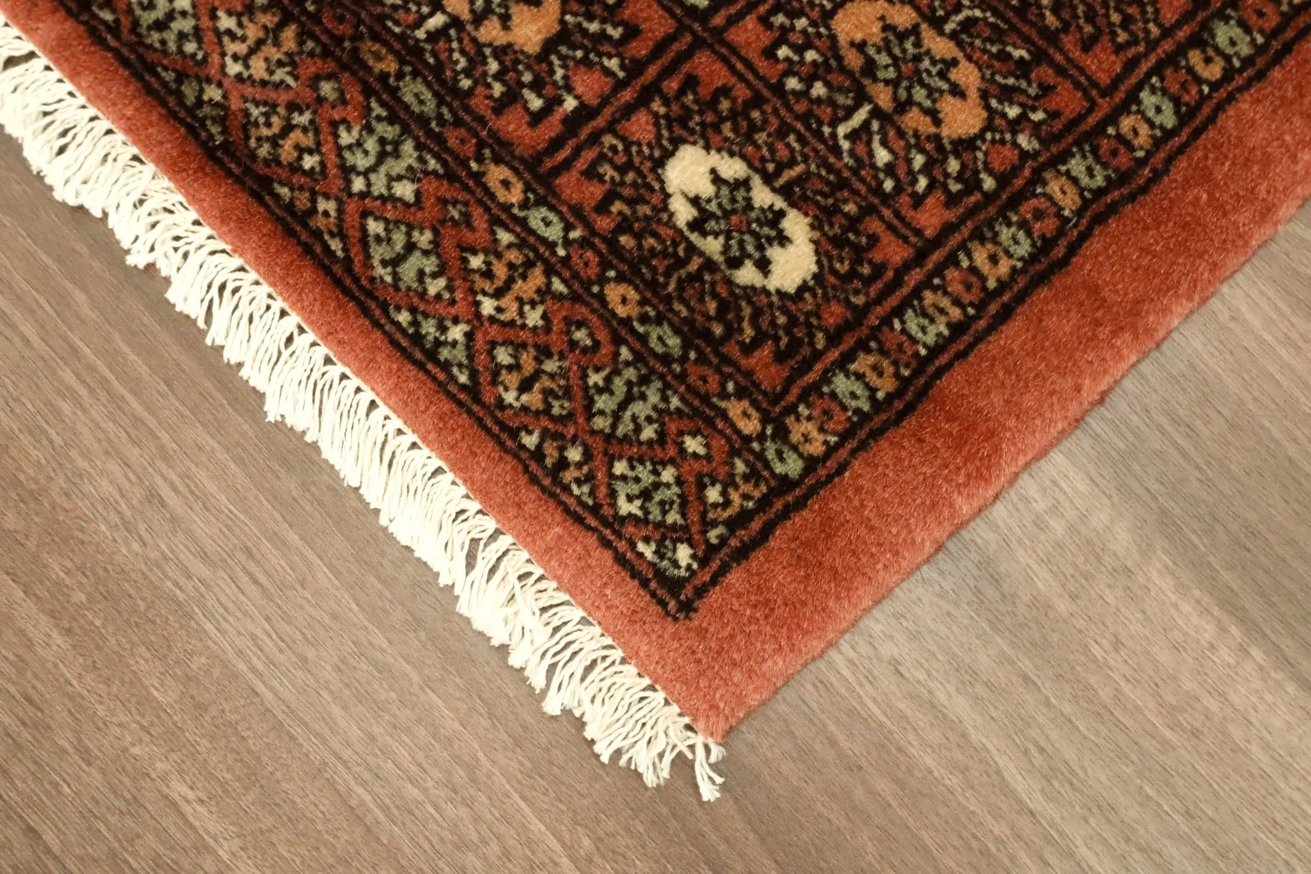 Pakistan Bokhara Rug BOK011C48 1.22 X  .83