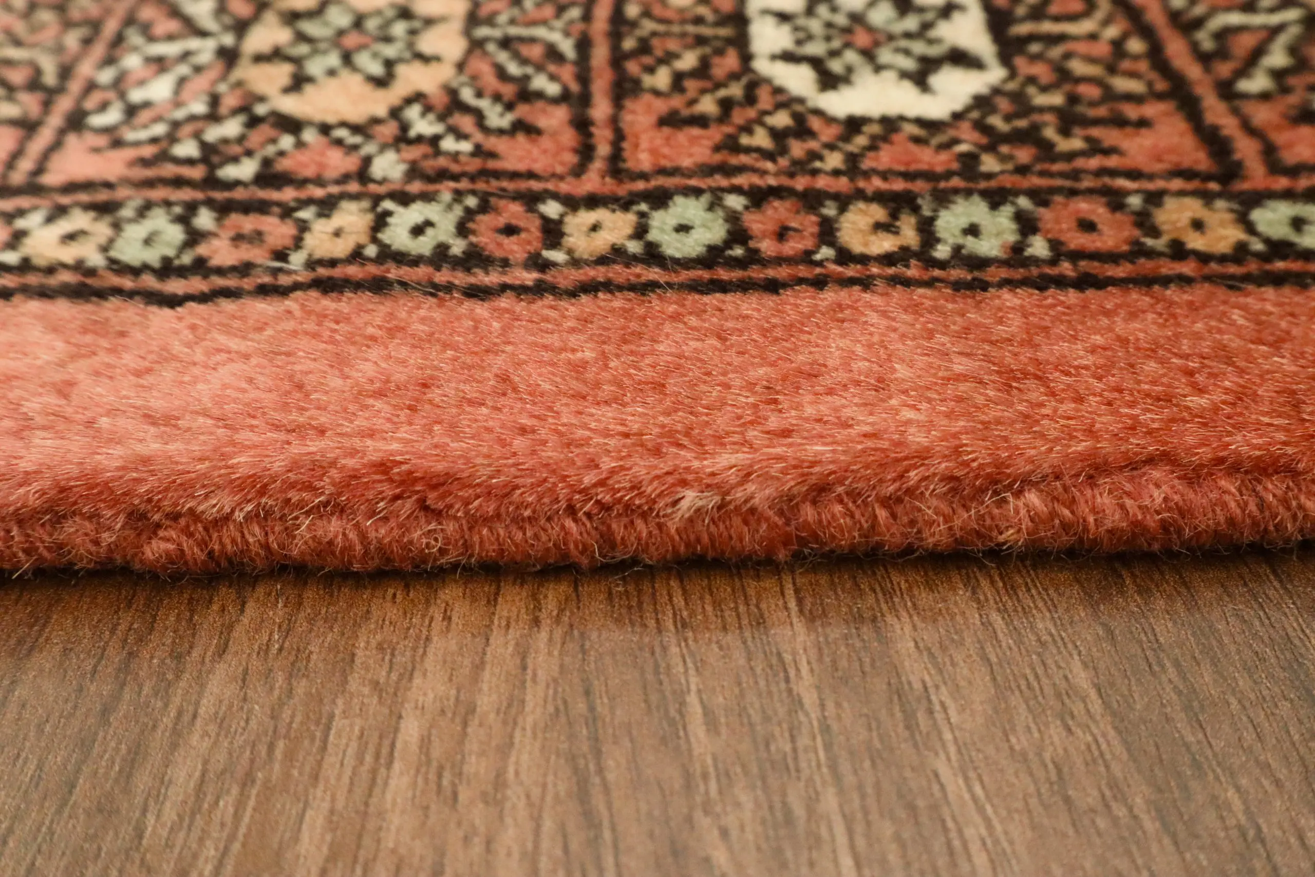 Pakistan Bokhara Rug BOK011C48 1.22 X  .83