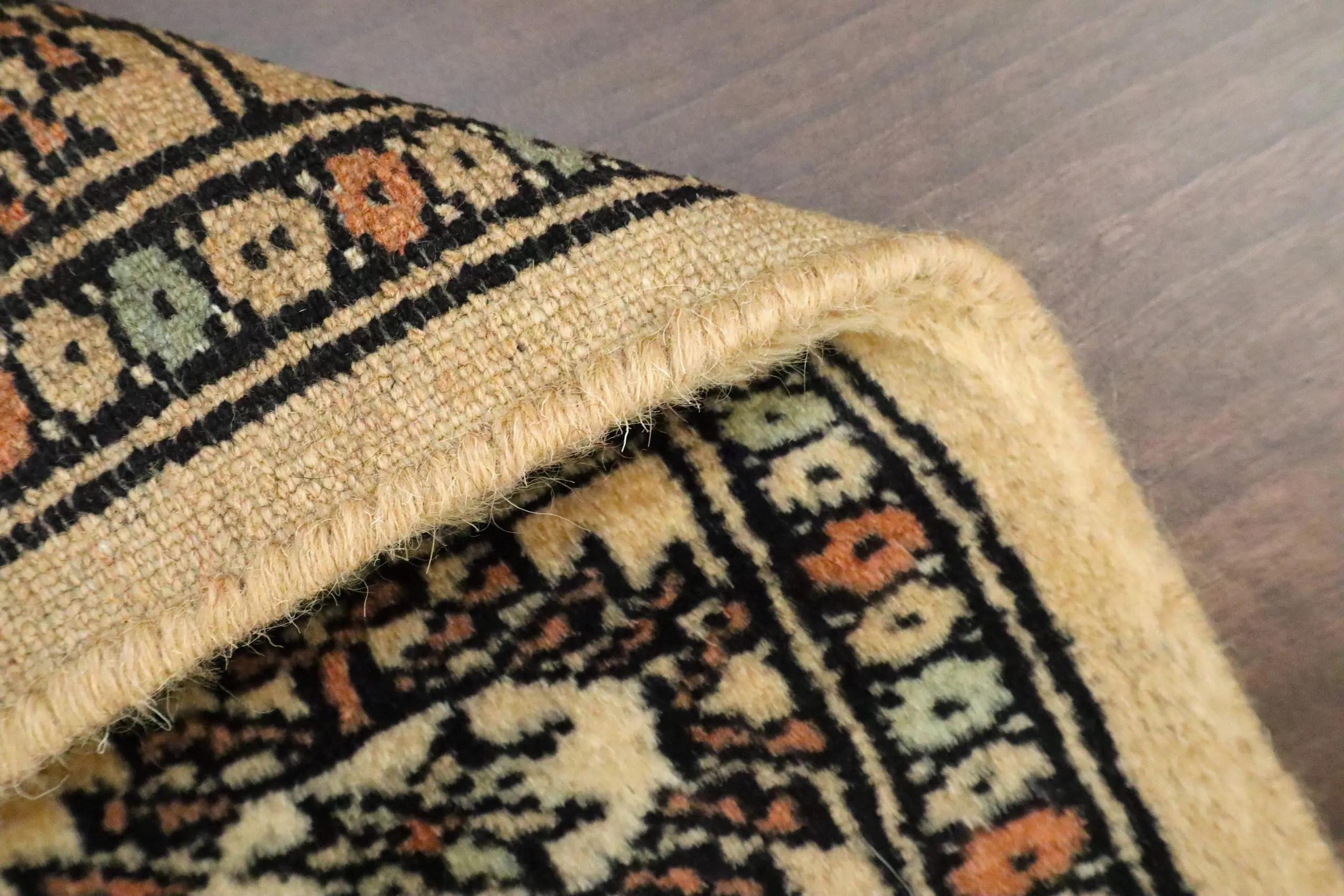 Pakistan Bokhara Rug BOK011C45 1.22 X  .83