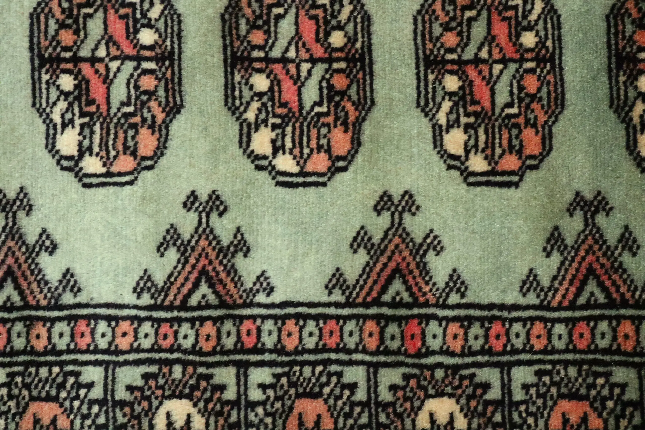 Pakistan Bokhara Rug BOK042C42 1.83 X  .61