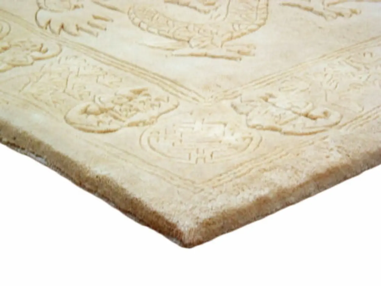 Plain carved Chinese rug - Cream - Handknotted 100% wool rug with Dragon design