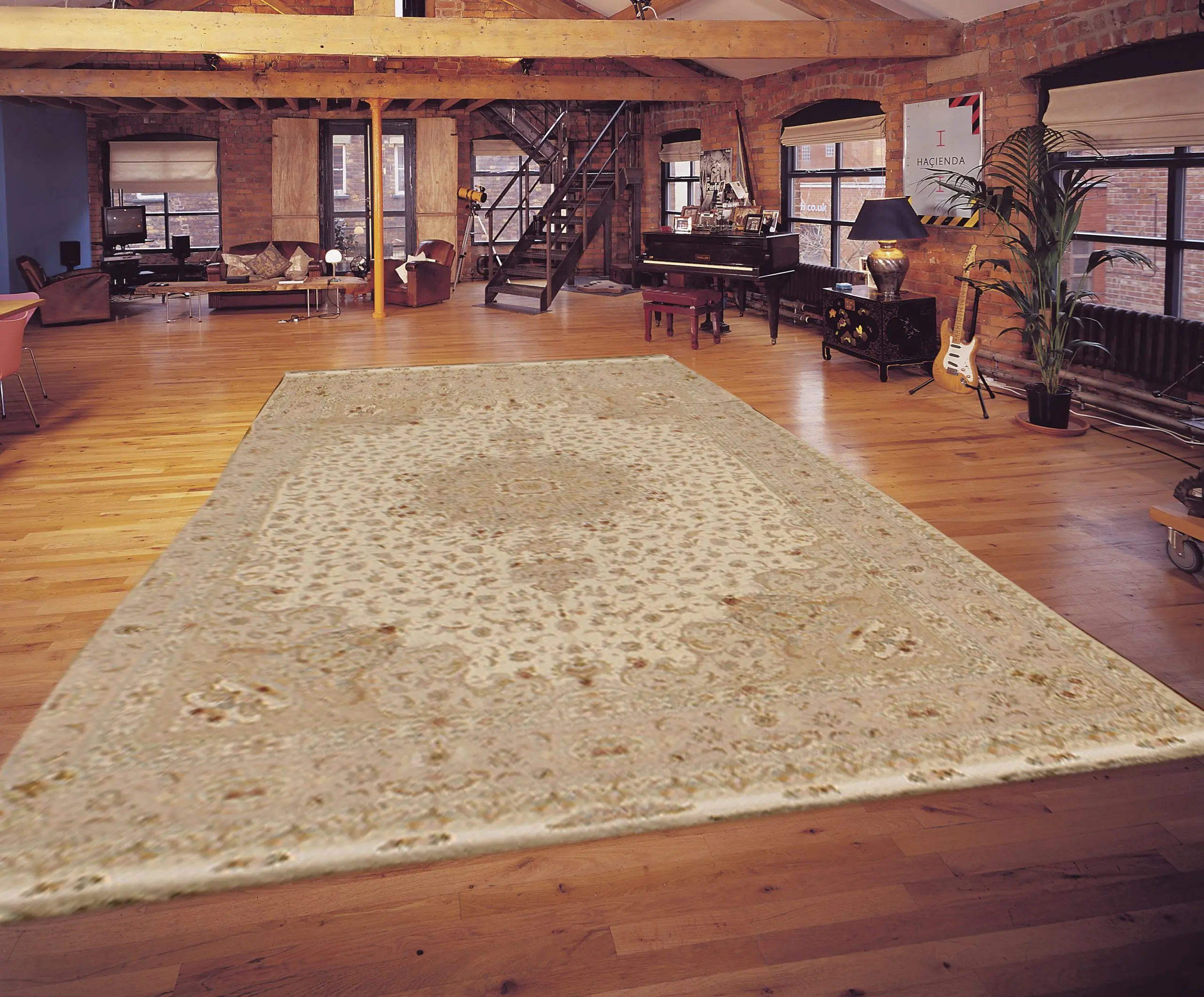 Persian Tabriz Rug QTA036FIN 600 x 395