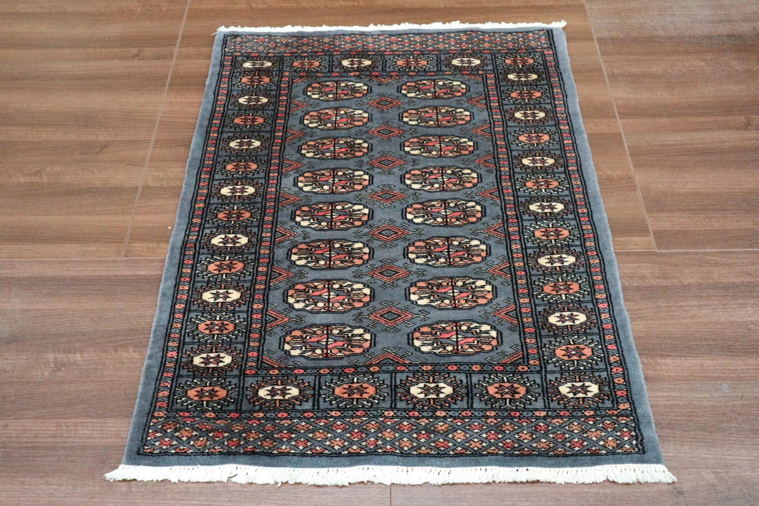 Pakistan Bokhara Rug BOK011C54 1.22 X .83