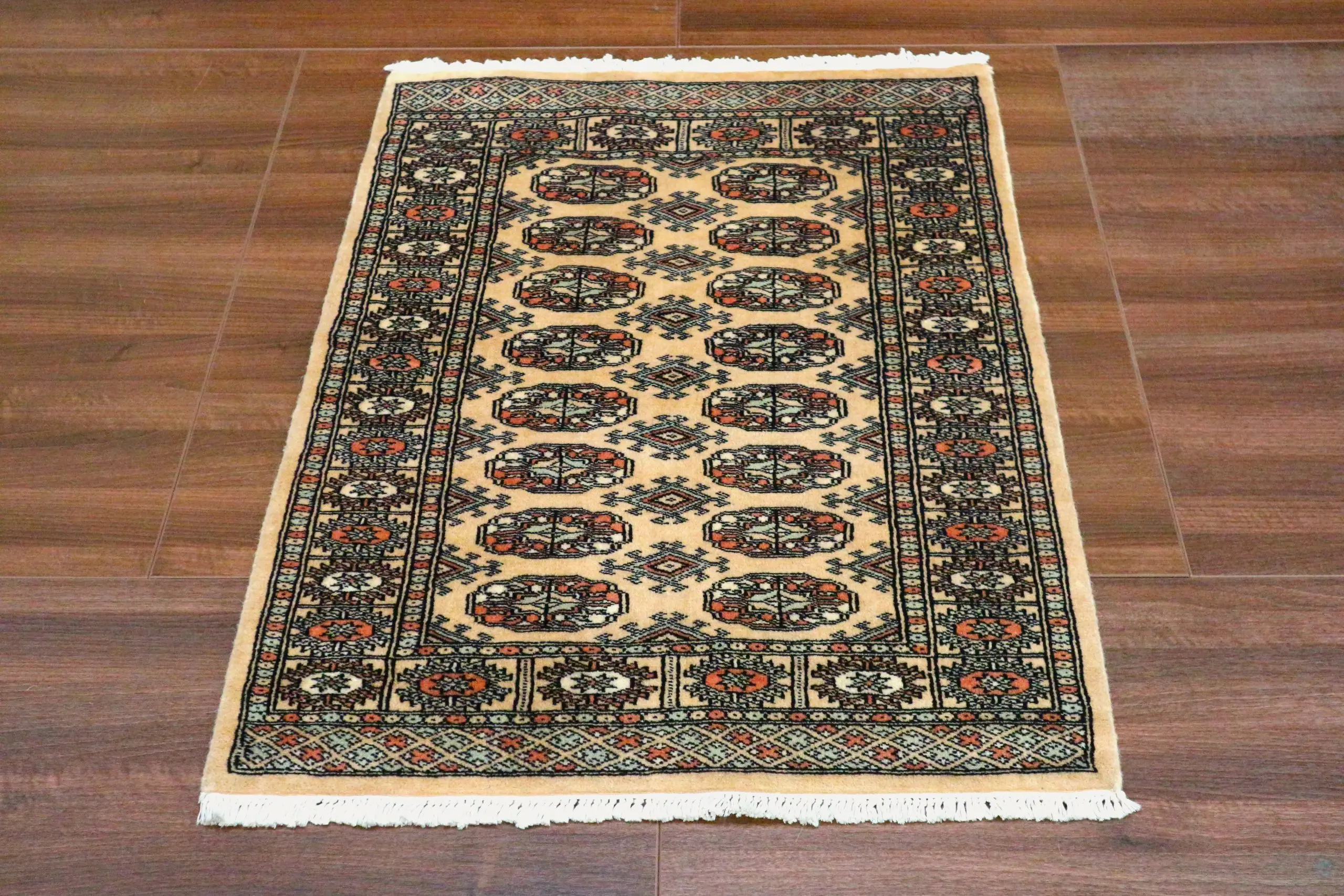 Pakistan Bokhara Rug BOK011C45 1.22 X  .83