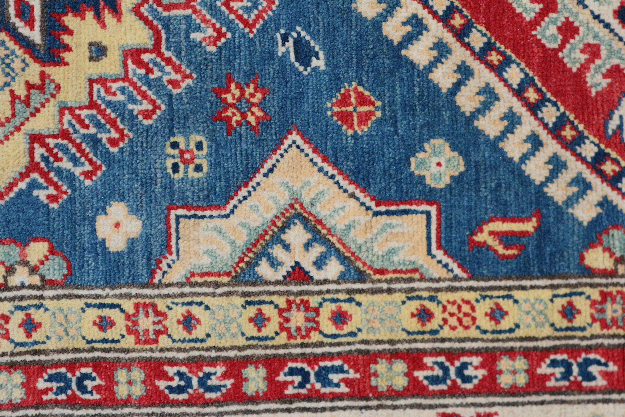 Afghan Kaynak Rug AKA023CHE 298 X 200