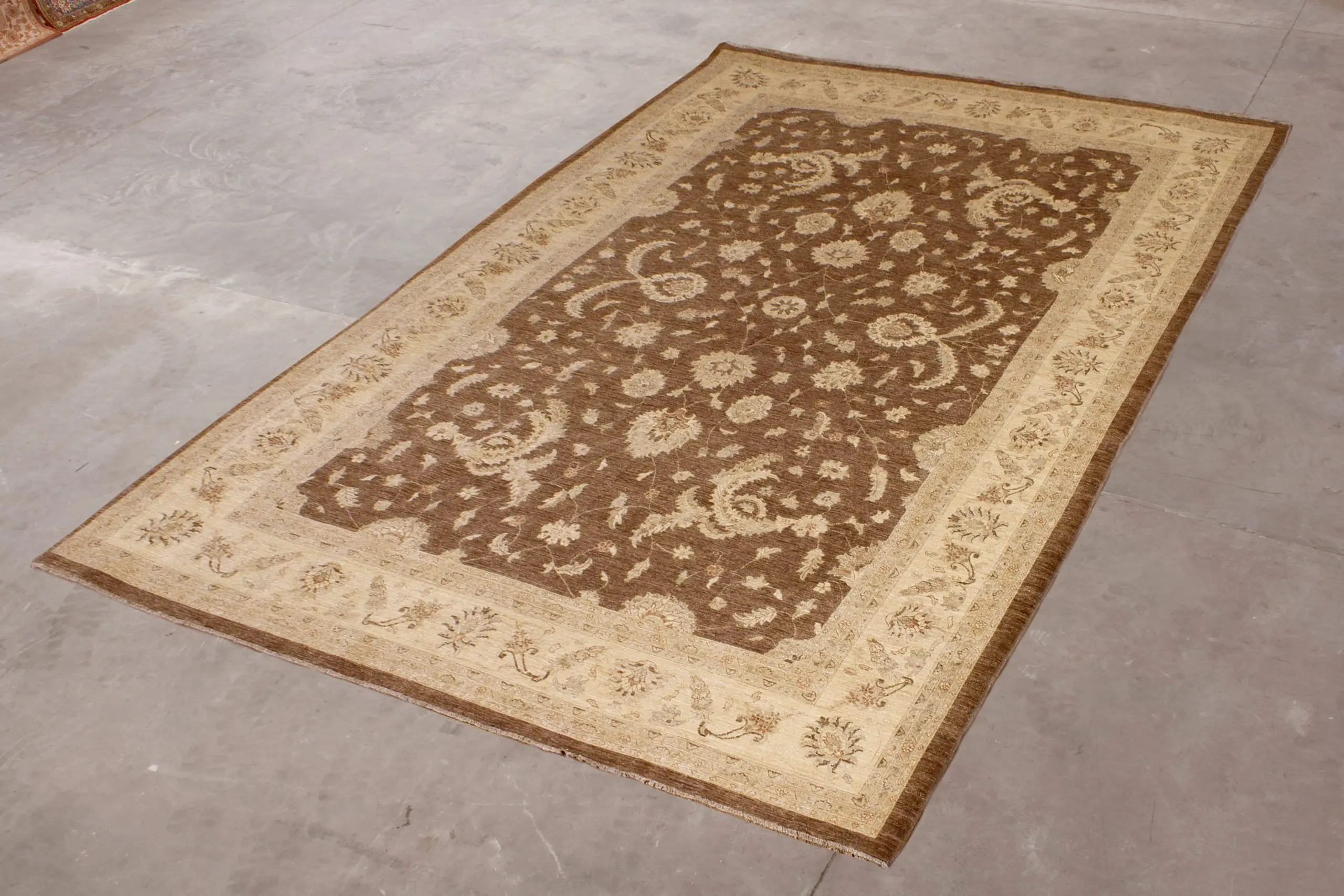 Afghan Veg Dye Rug AVE035053 535x366