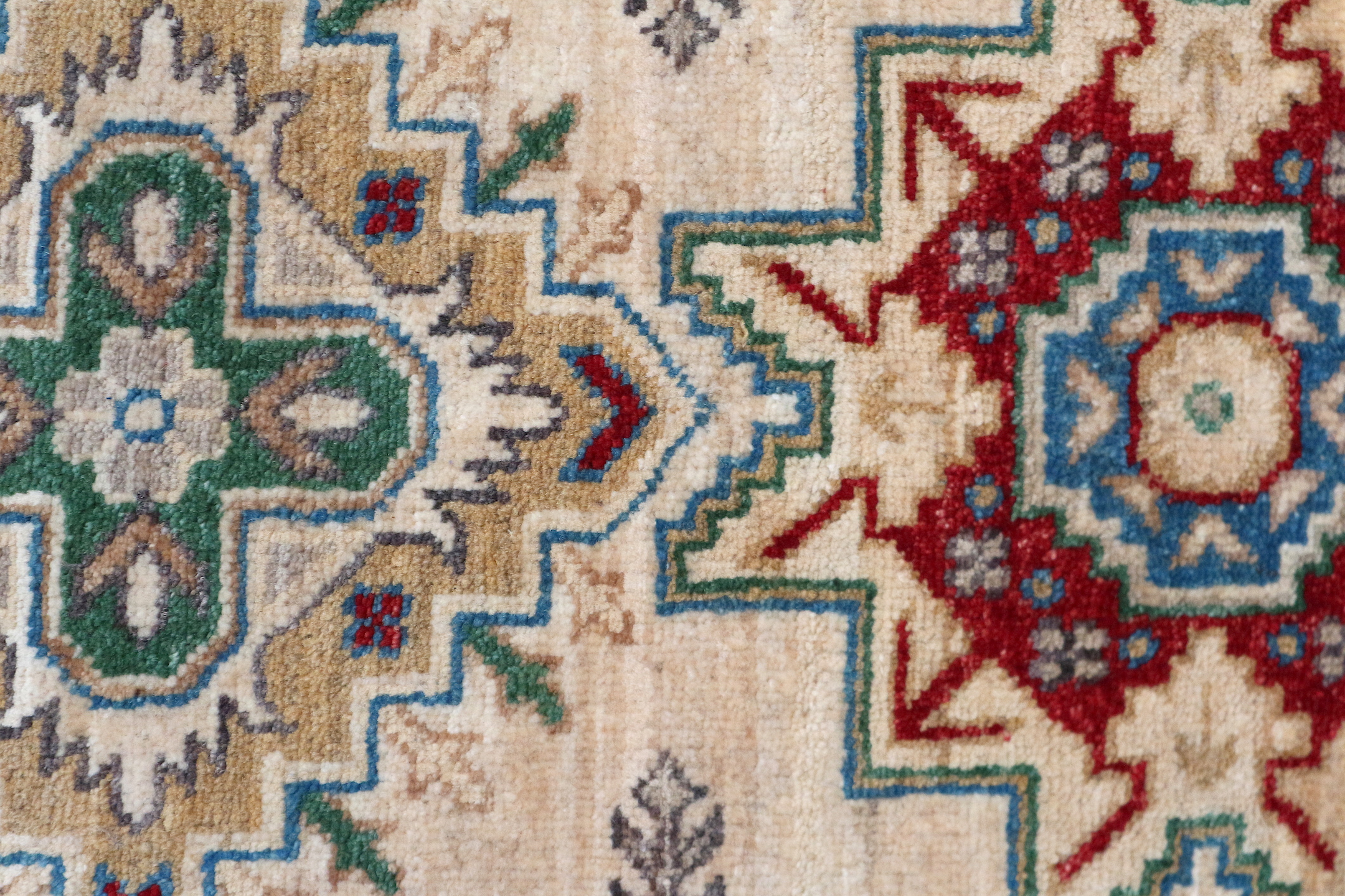 Afghan Veg Dyed Rug AVE040CHE 150x60 B