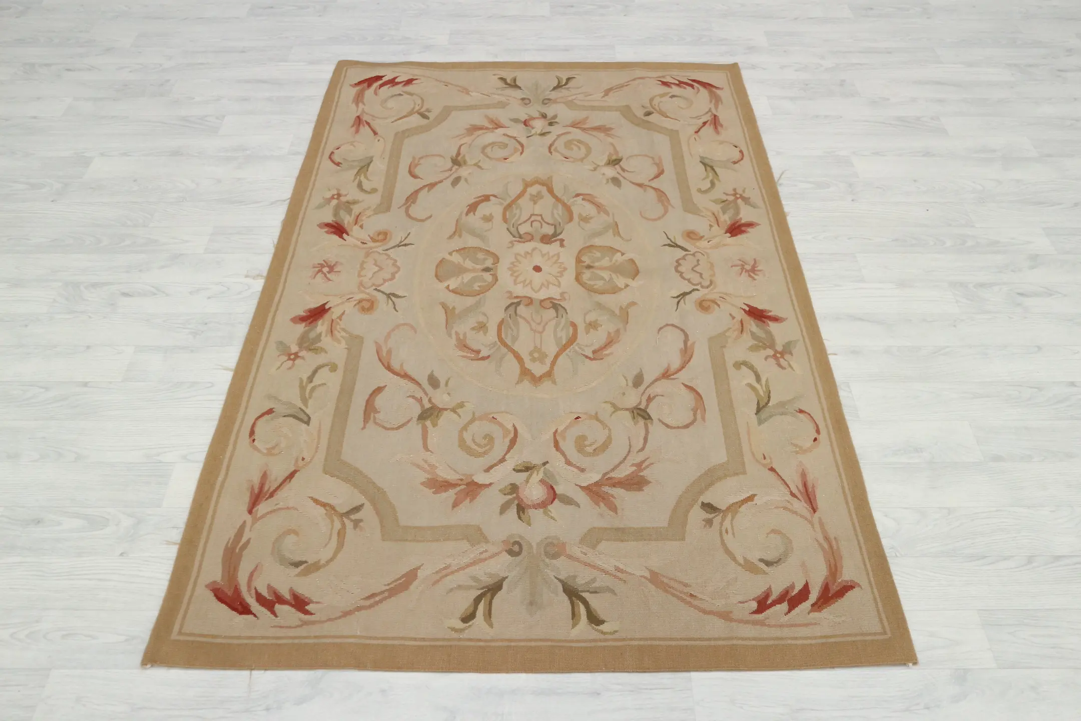 Chinese Aubusson Needlepoint Rug CAU018403 189 x 121
