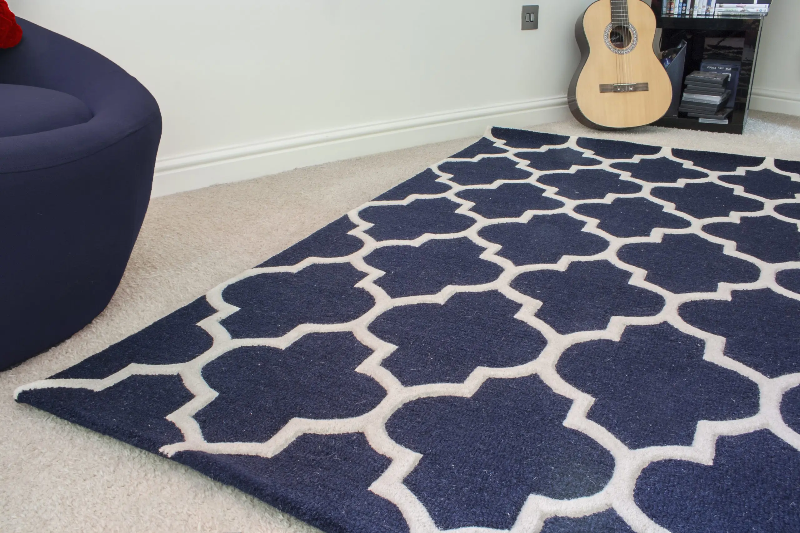 Lattice Design Rug - Dark Blue - Indian Rug with Lattice Design DFS701
