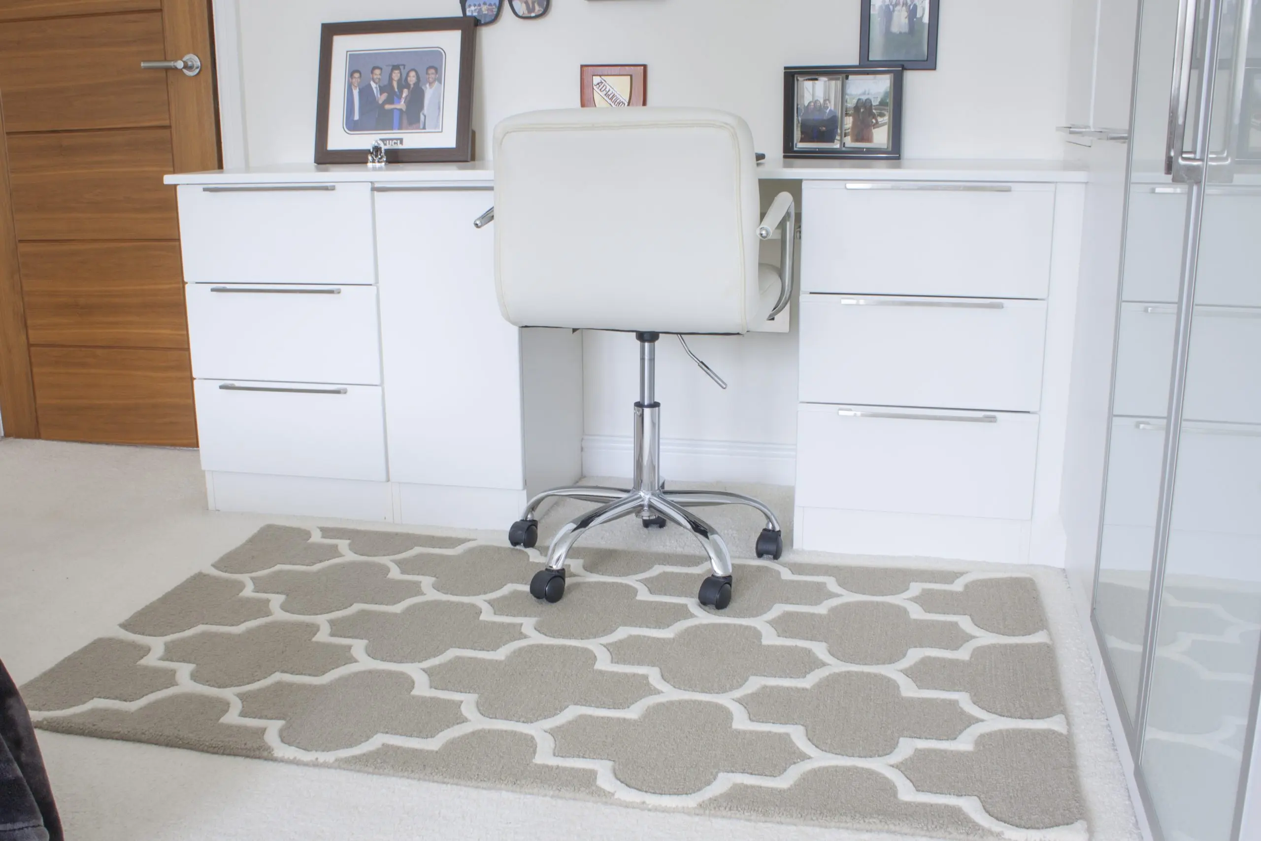 Lattice Design Rug - Beige - Indian Rug with Lattice Design