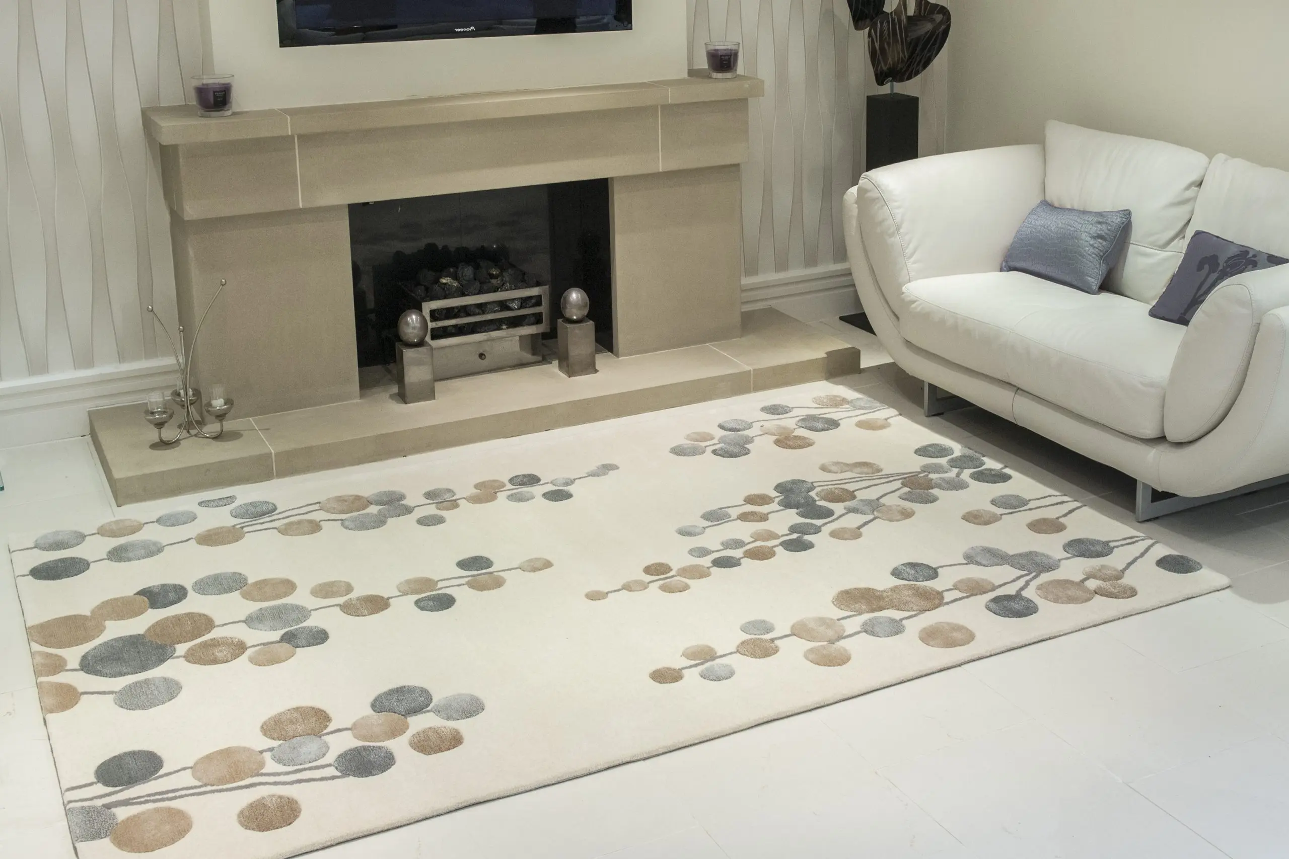 Modern Rug - Neutral tonal colours - Indian rug with Contemporary design