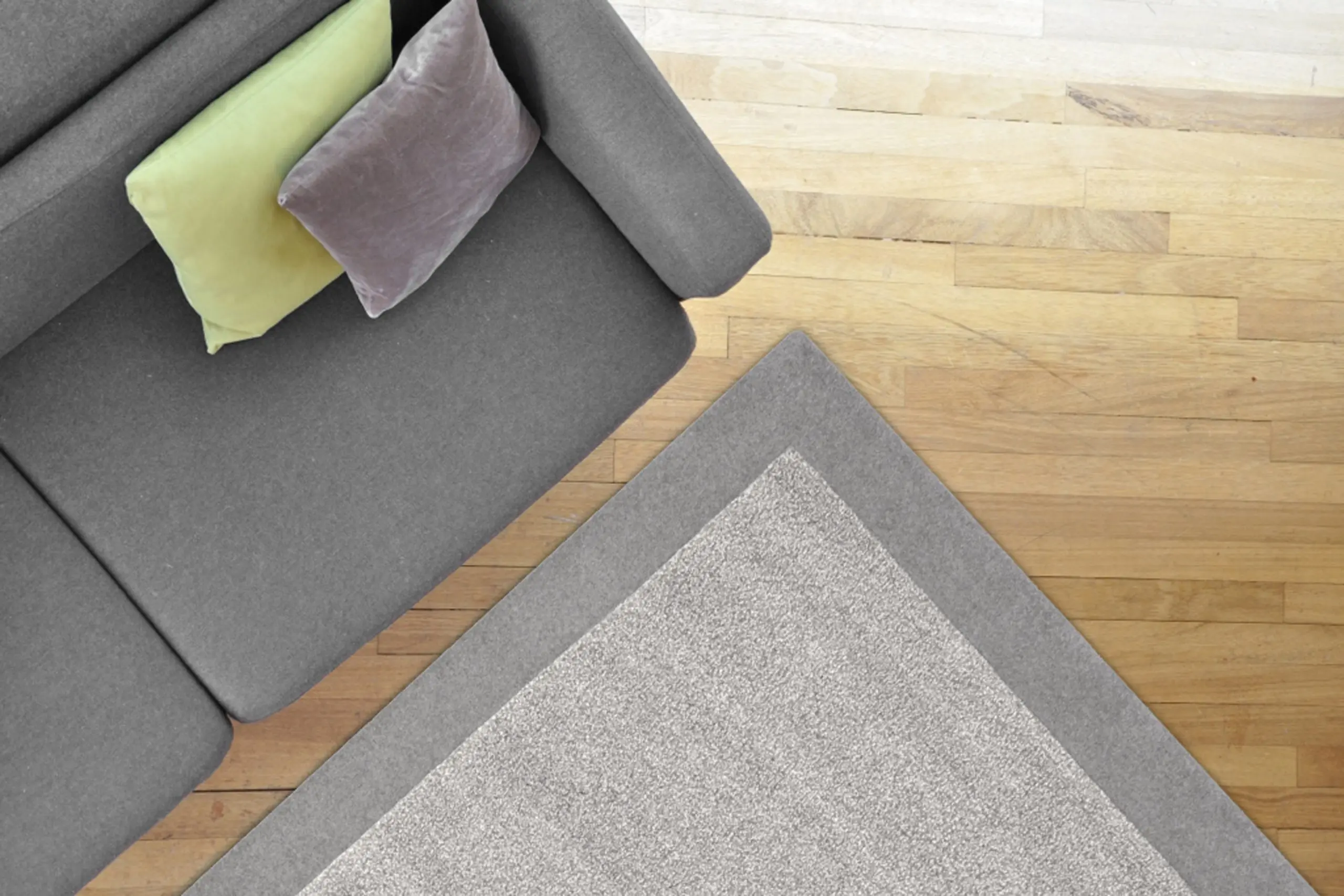 Plain Neutral Wool Rug - Grey - Indian Rug With Carved Border ECB207