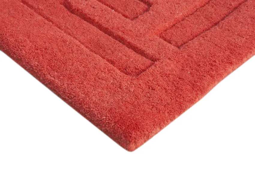 Plain Carved Rug - Red - Indian rug with Carved design HHM001