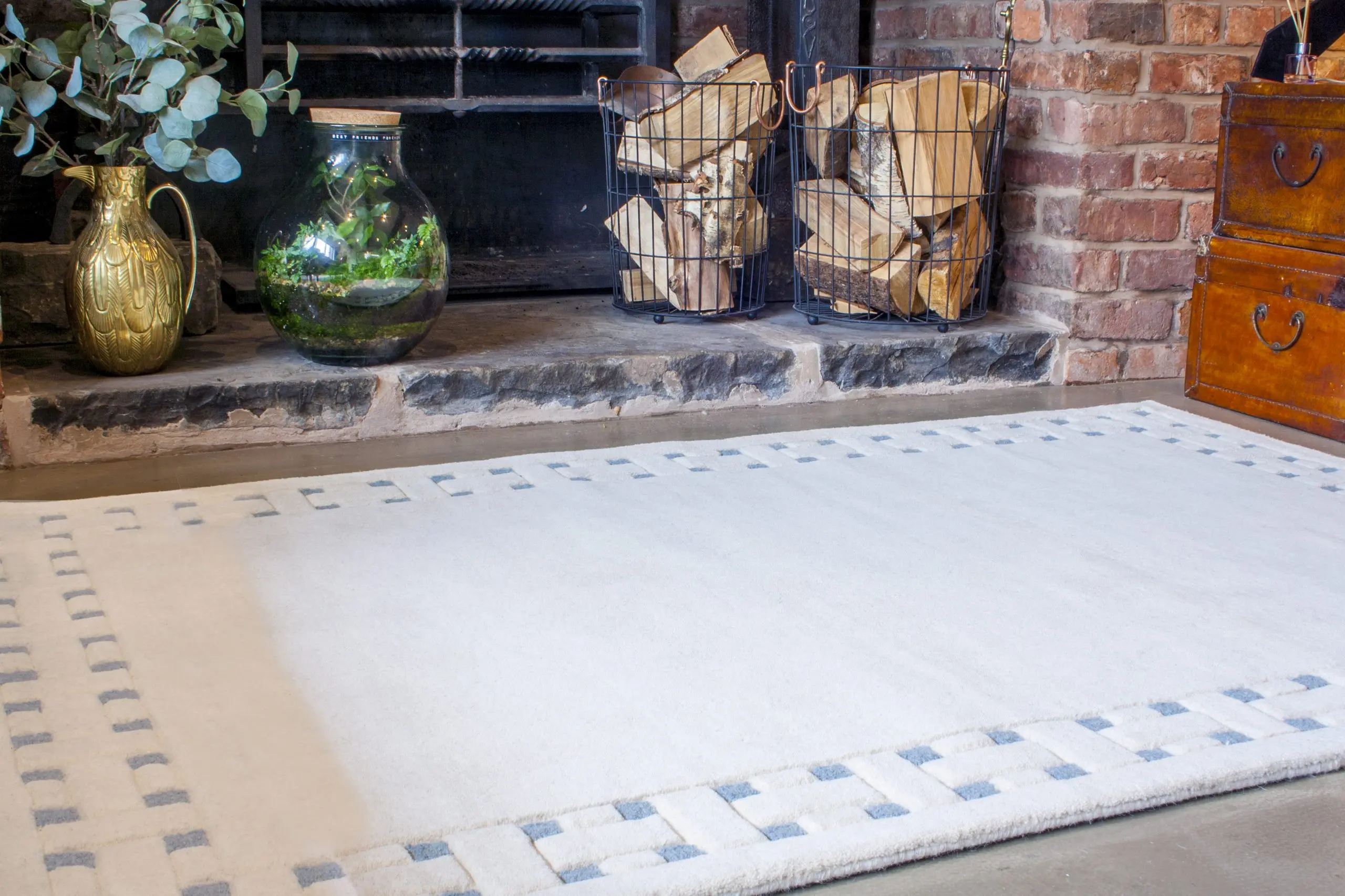 Basket Weave Design rug - Cream & Blue - 100% wool Indian rug