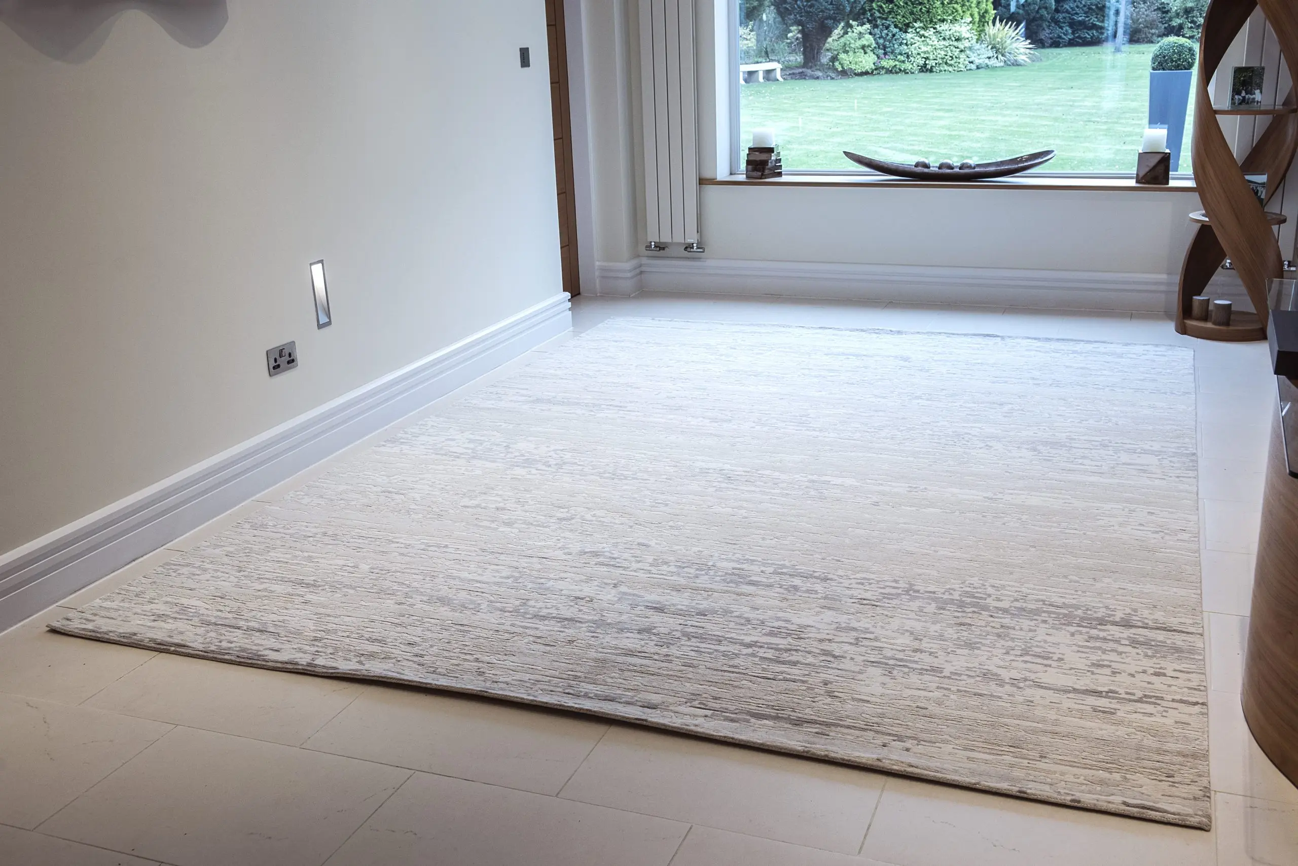 Contemporary Luxury Rug - Neutral - Indian Wool & Silk Rug
