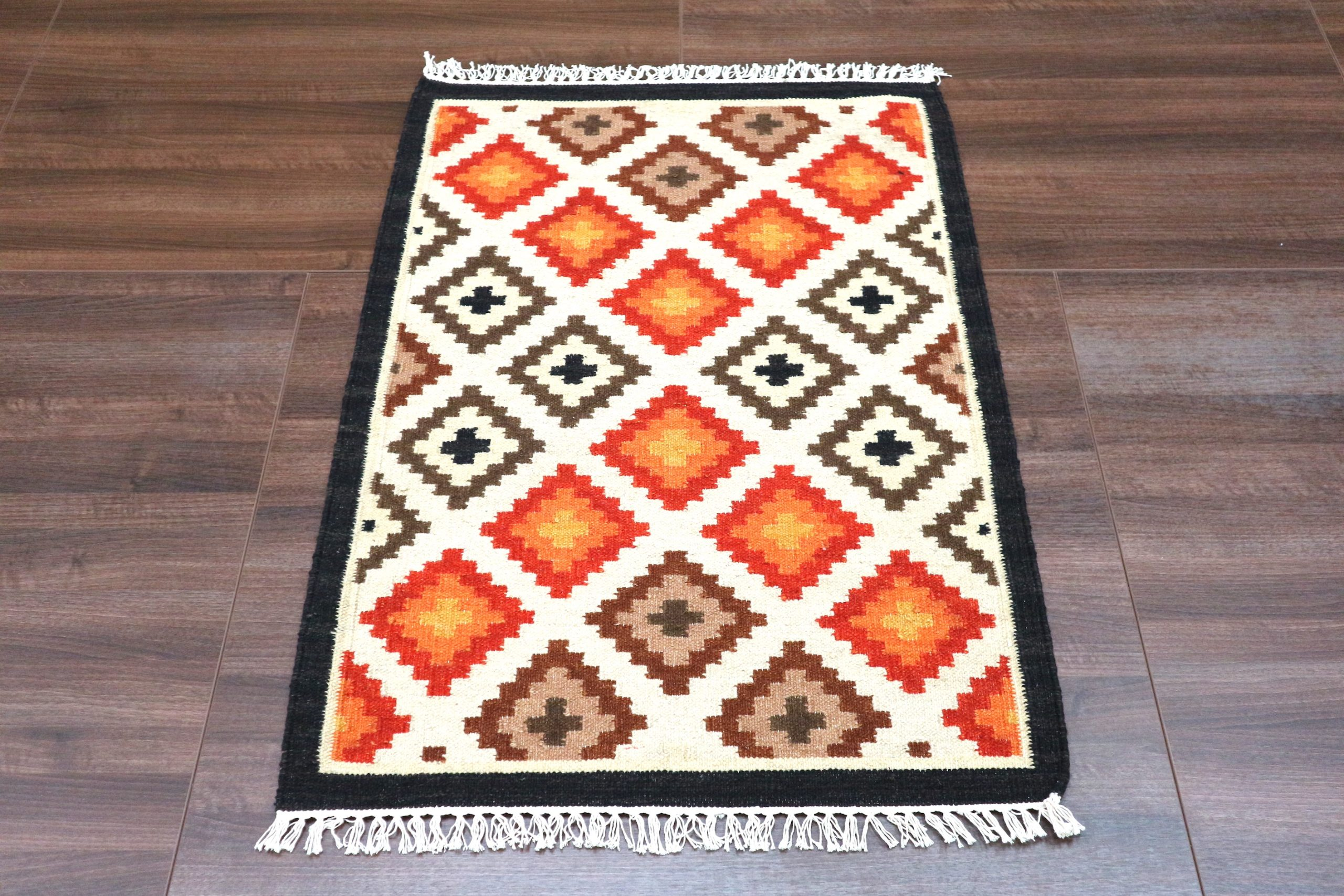 Indian Kelim Rug - Multicoloured - Flatweave Tribal design rug IKF003