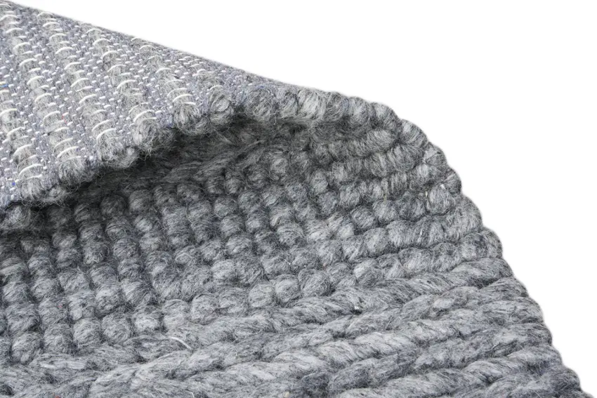 Plaited Rug - Grey - Plain 100% wool rug with Plaited design ILE003