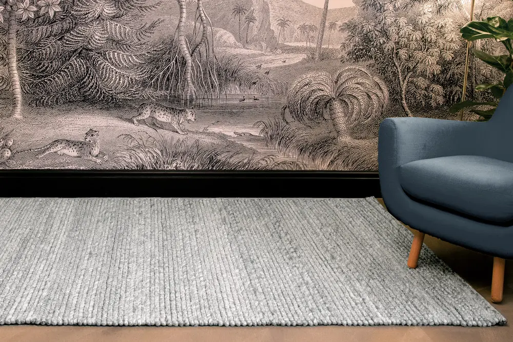 Plaited Rug - Grey - Plain 100% wool rug with Plaited design ILE001