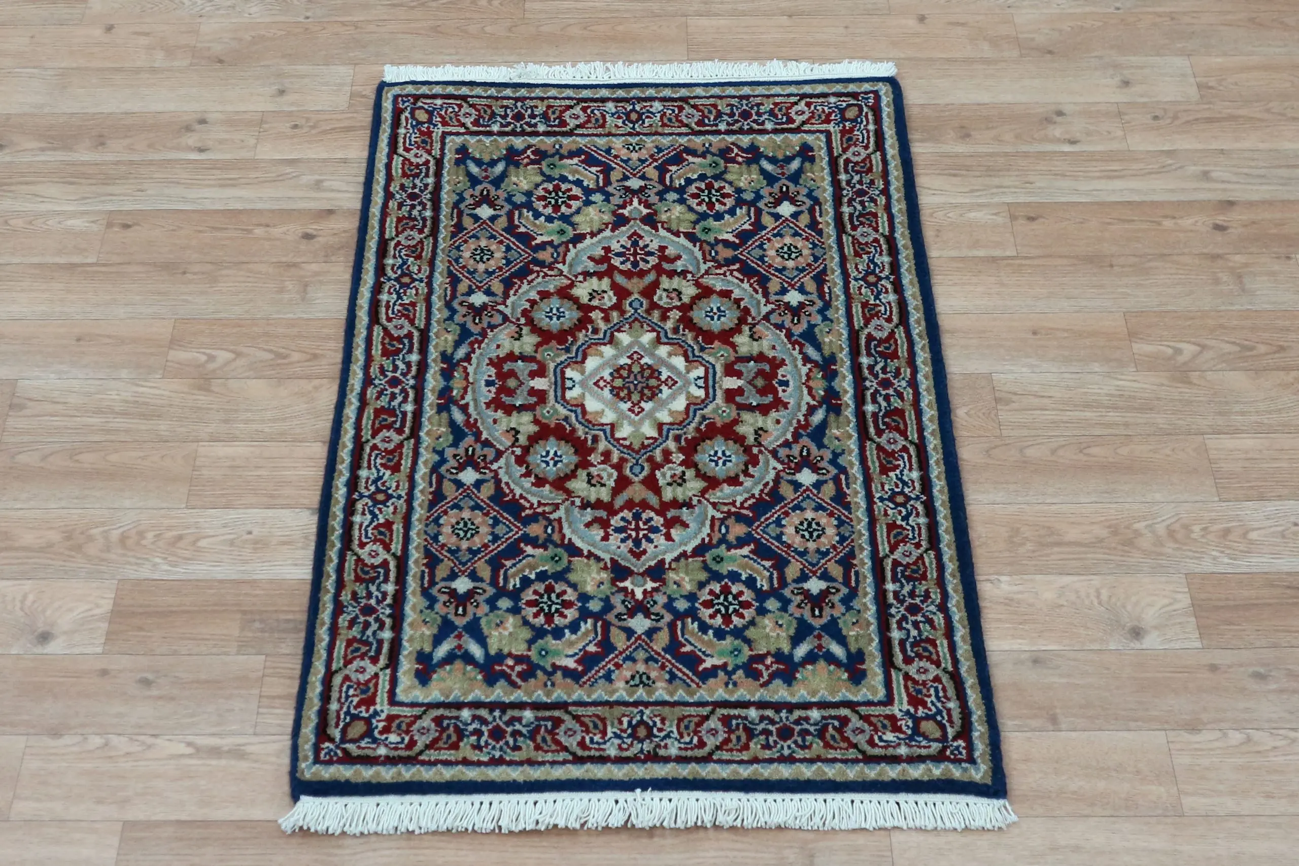 Indo Persian Rug IPE006085 91 x 61