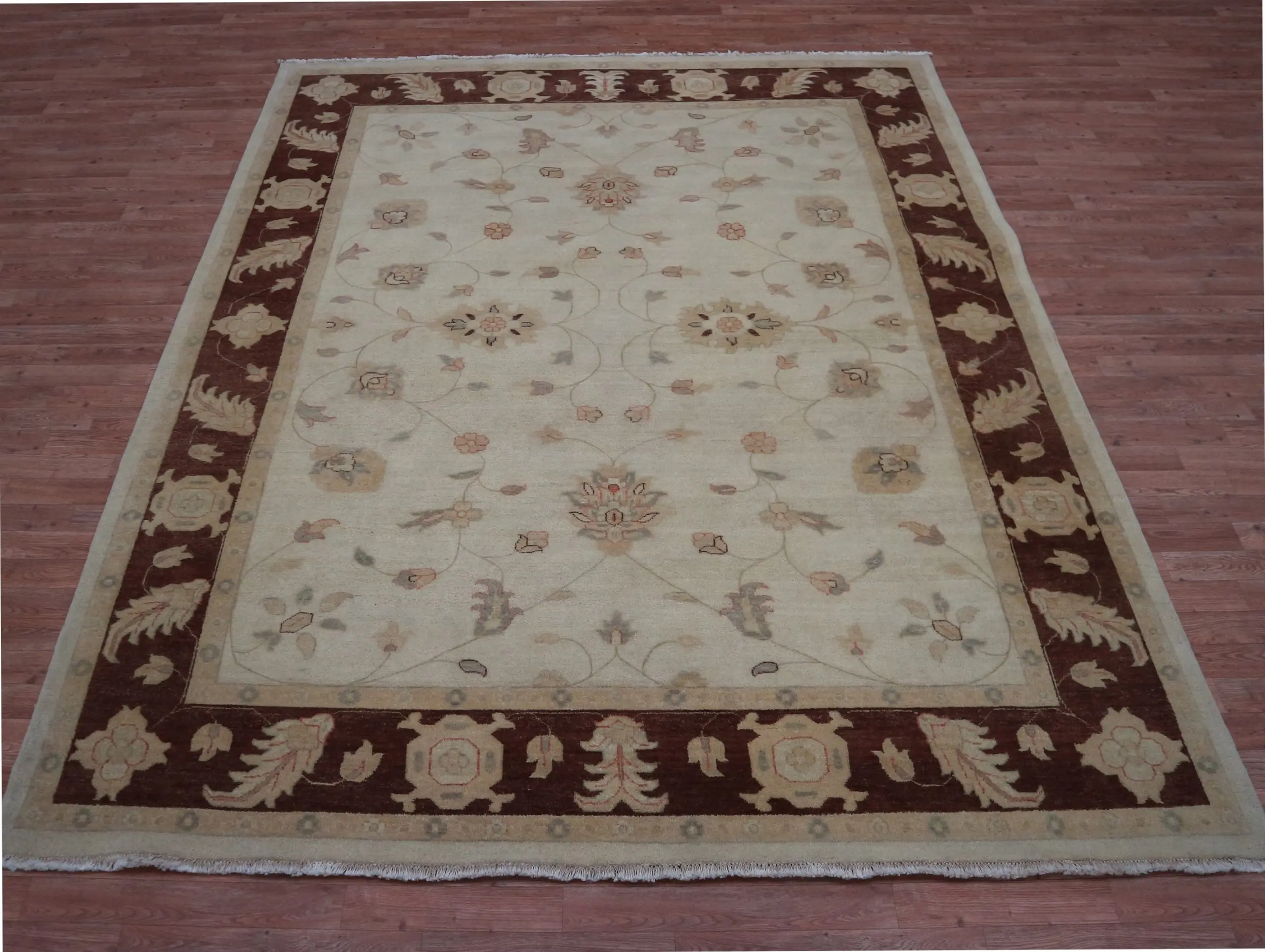 Indo Persian Rug IVE025054 305 x 244 B