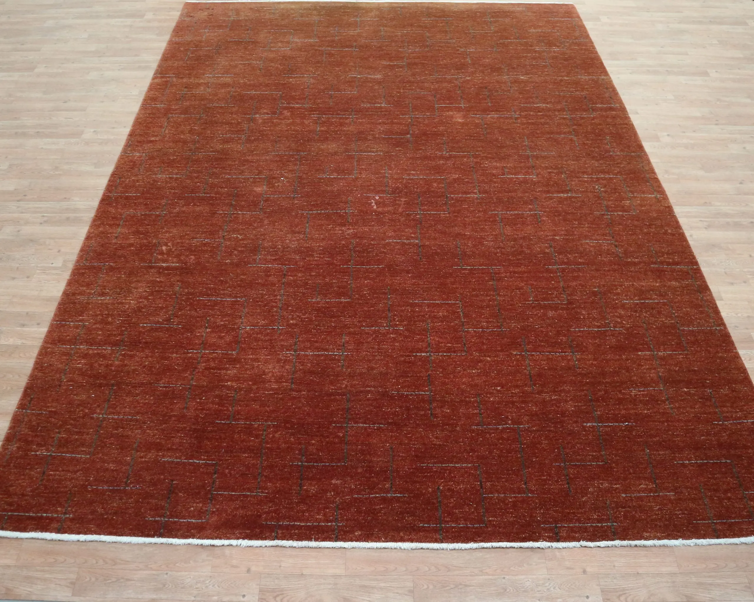 Modern Rug IJM028008 366 x 274