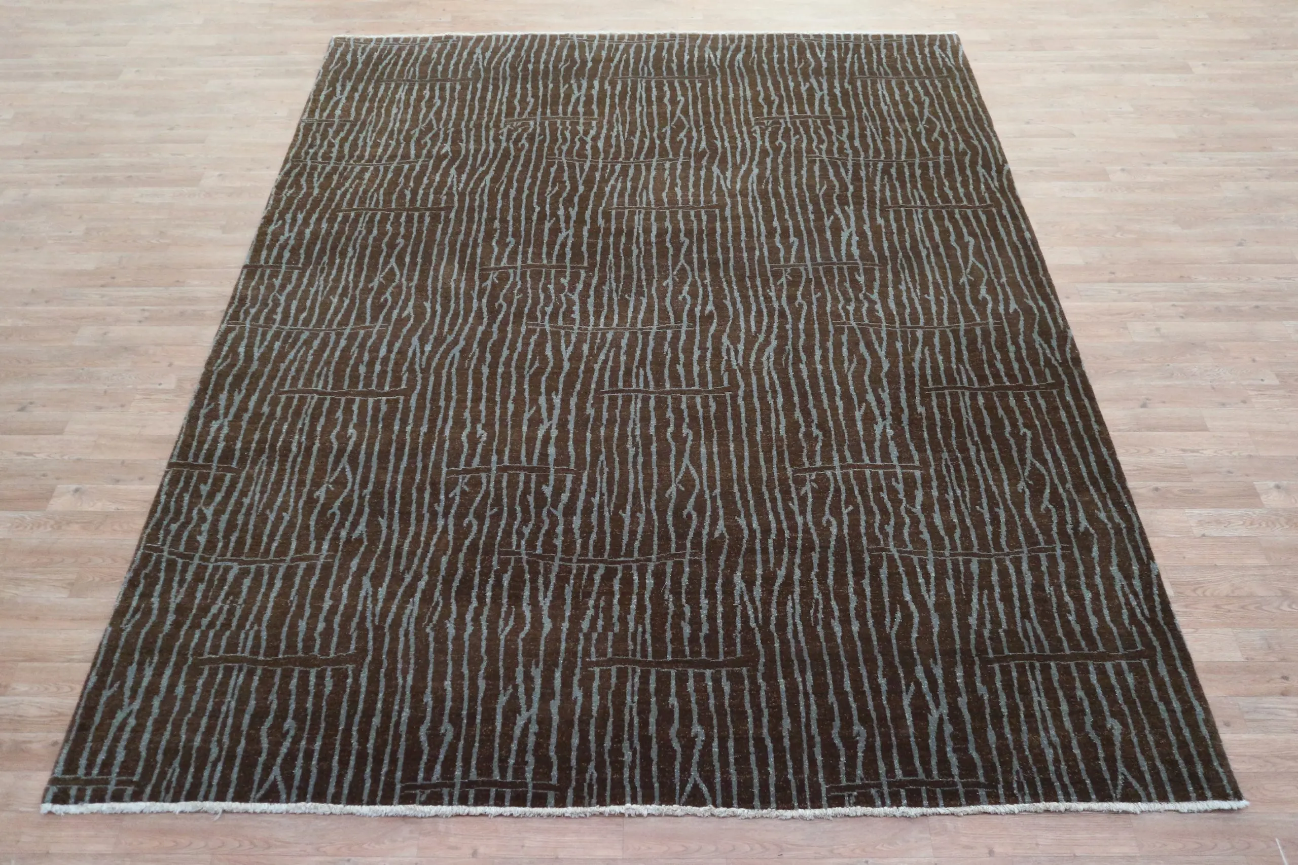 Modern Rug  IJM025006 305 x 244