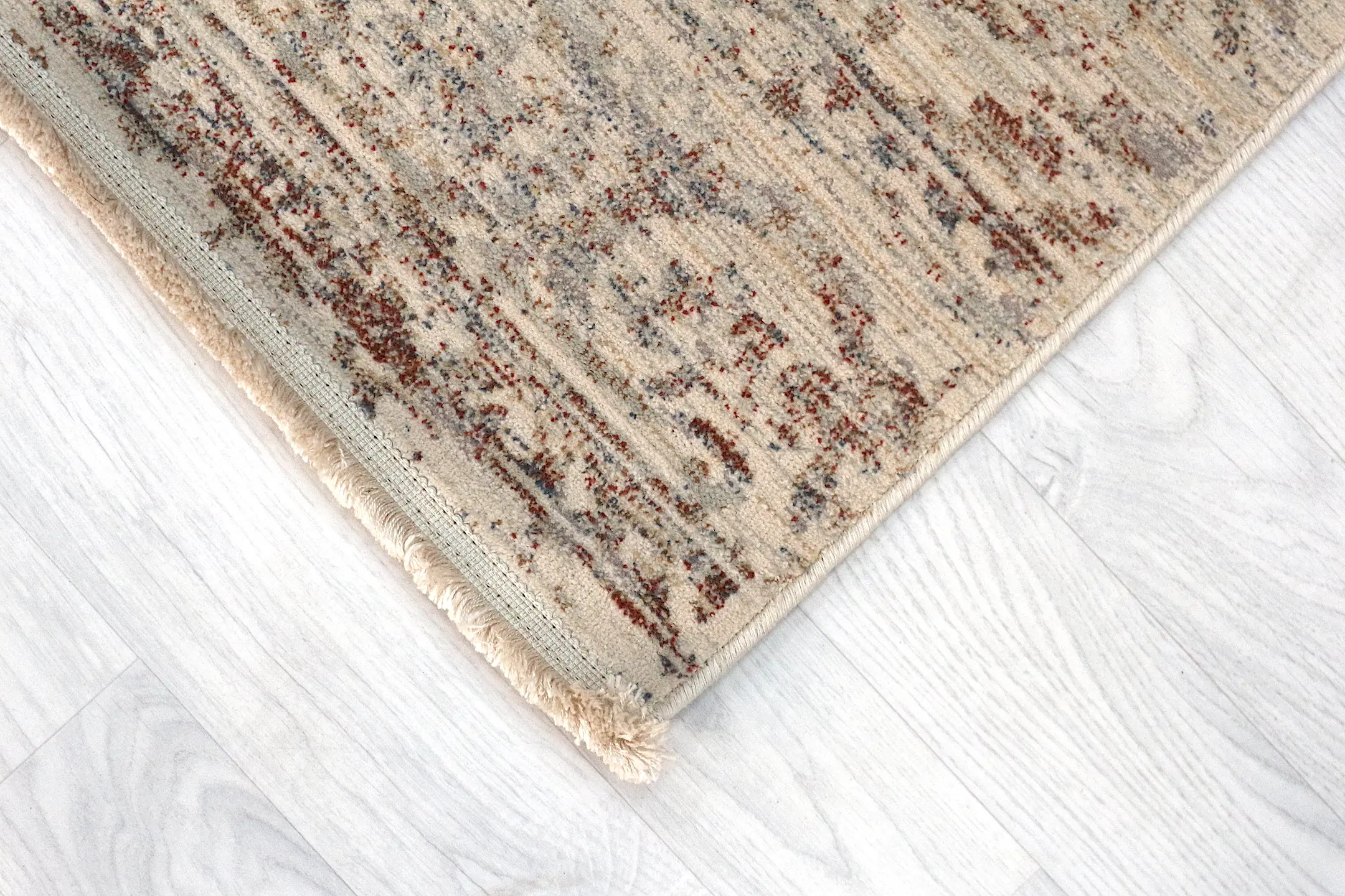 Vintage Design Rug - Cream - Machine Woven ZCA004