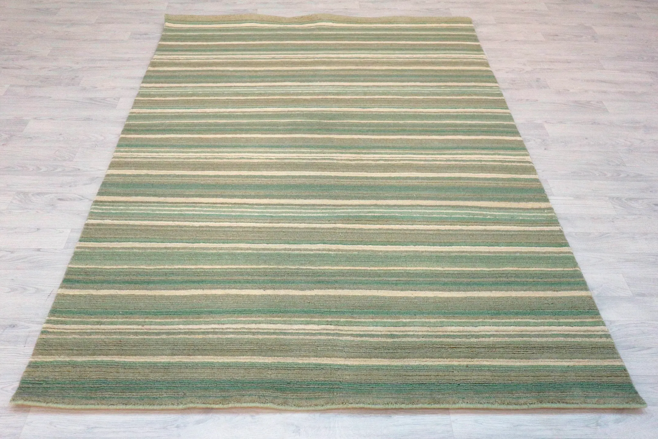 Modern Striped Rug - Indian Rug with Striped Design ECE006