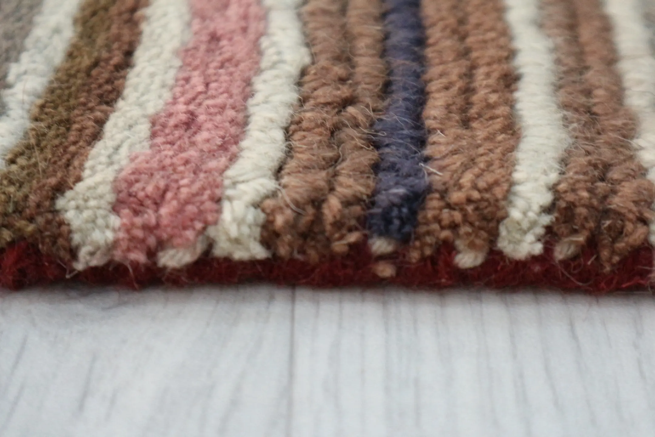 Modern Striped Rug - Indian Rug with Striped Design ECE005
