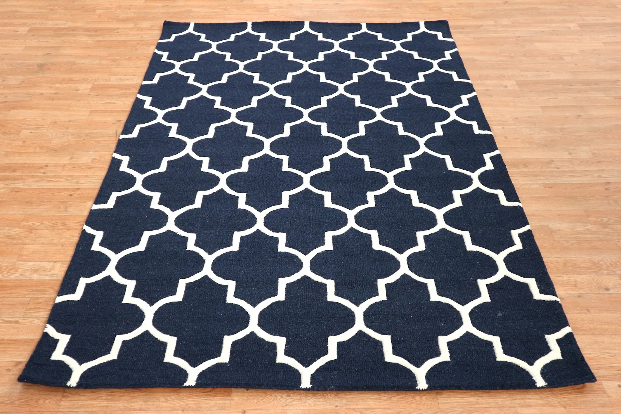 Lattice Design Rug - Dark Blue - Indian Rug with Lattice Design DFS701