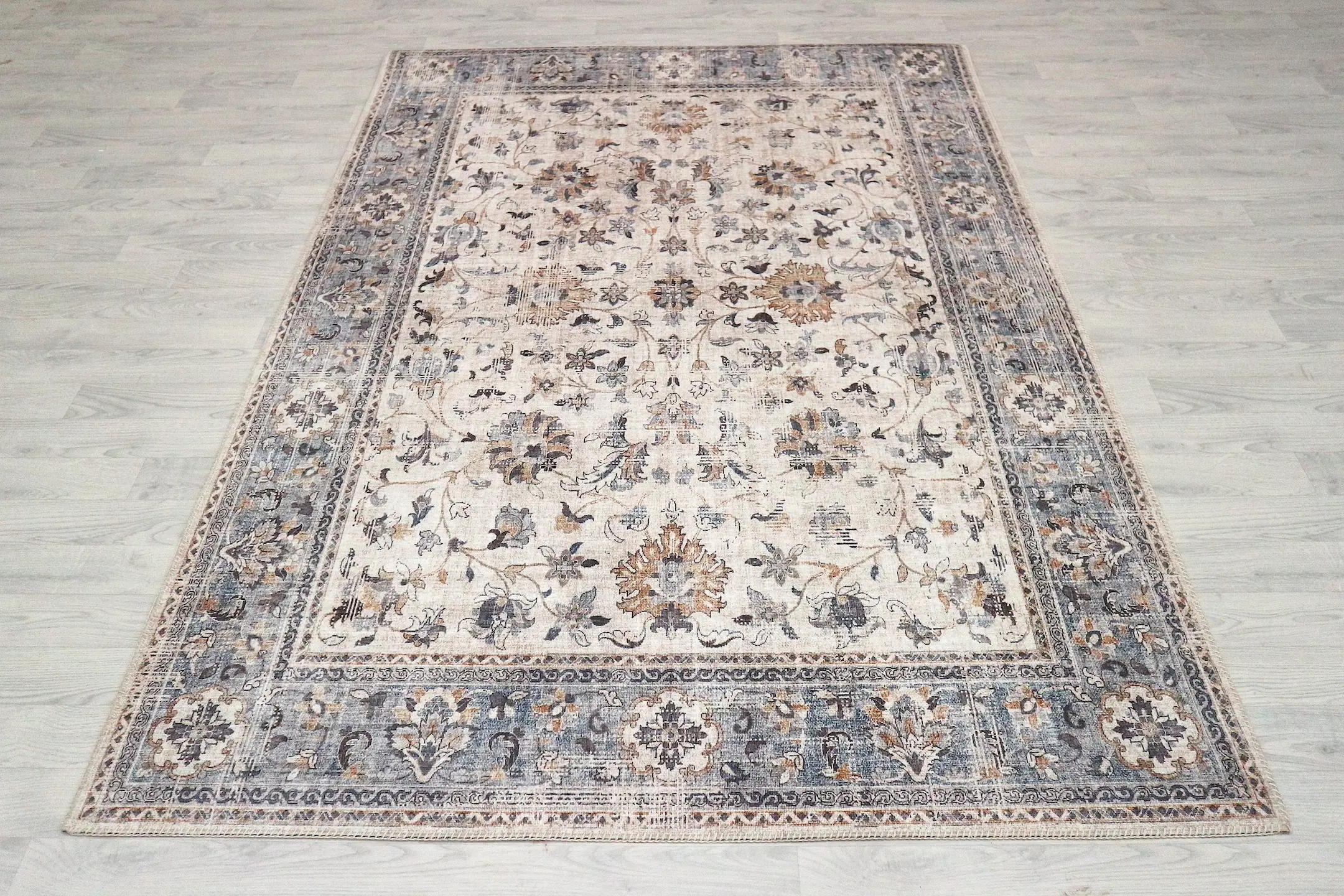 Pippur Printed Rug - Cream and Blue - ZDB701