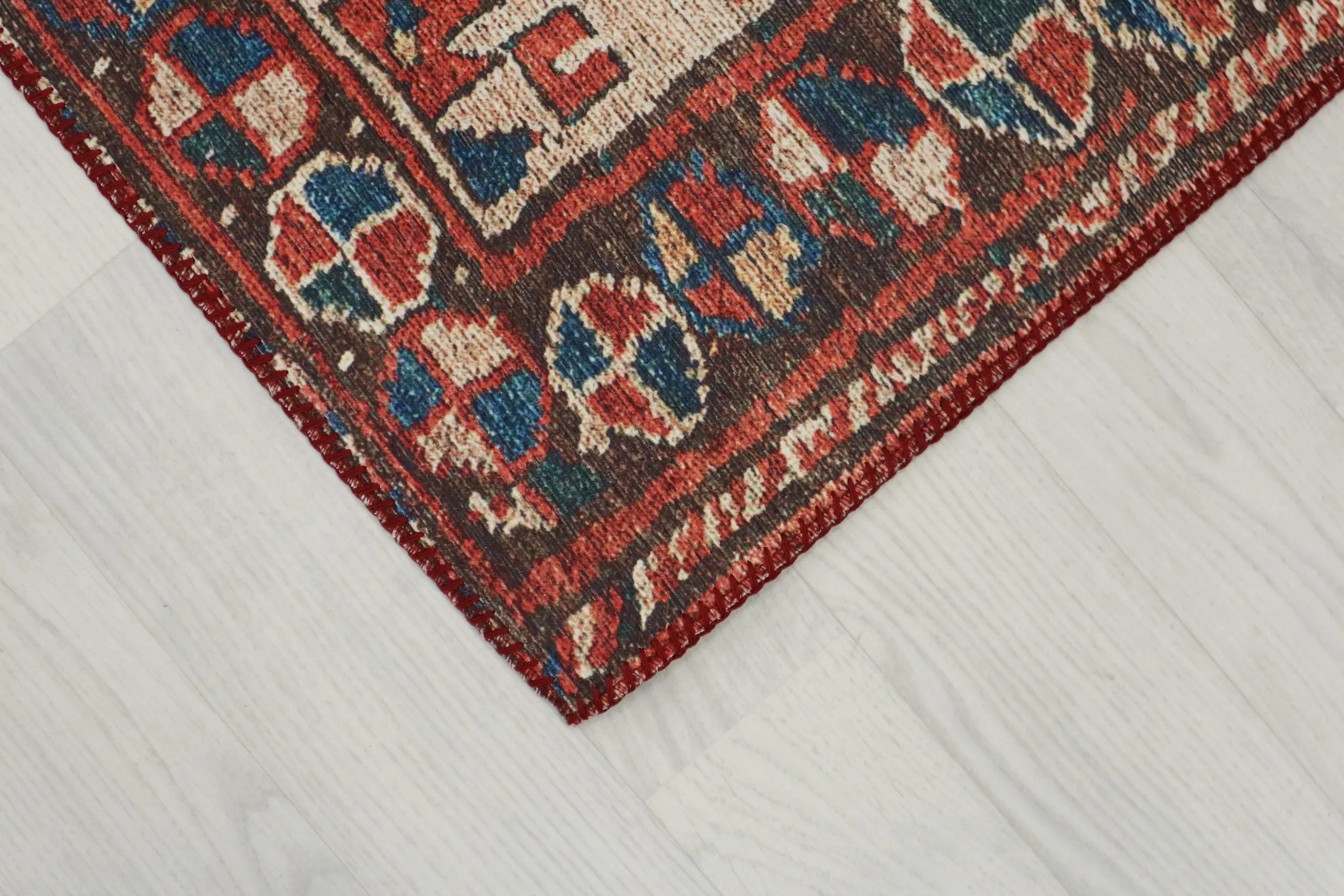 Pippur Printed Rug - Red - ZDB703