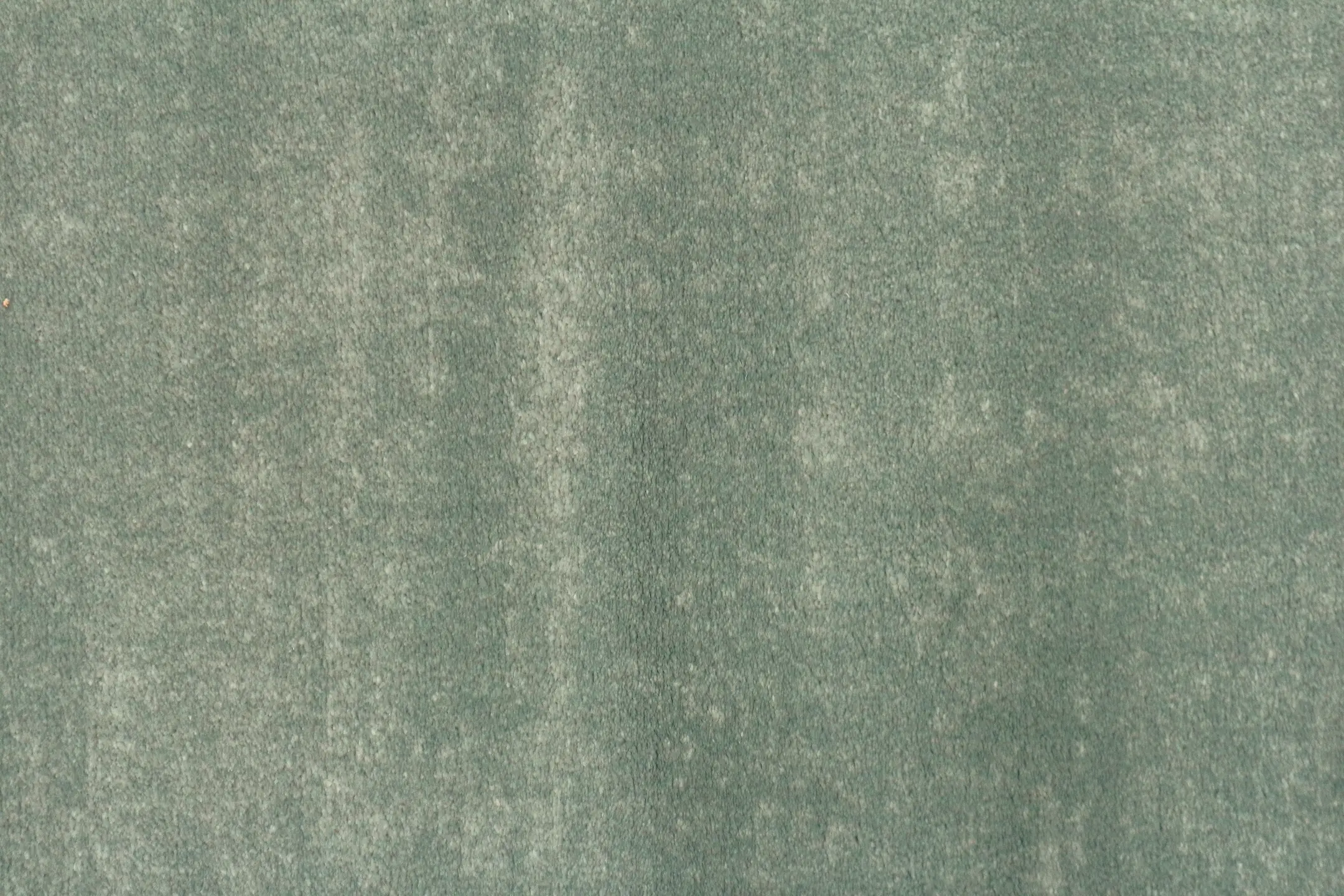 Opus Woven Rug - Machine Woven Rug with Traditional Design ZBC012