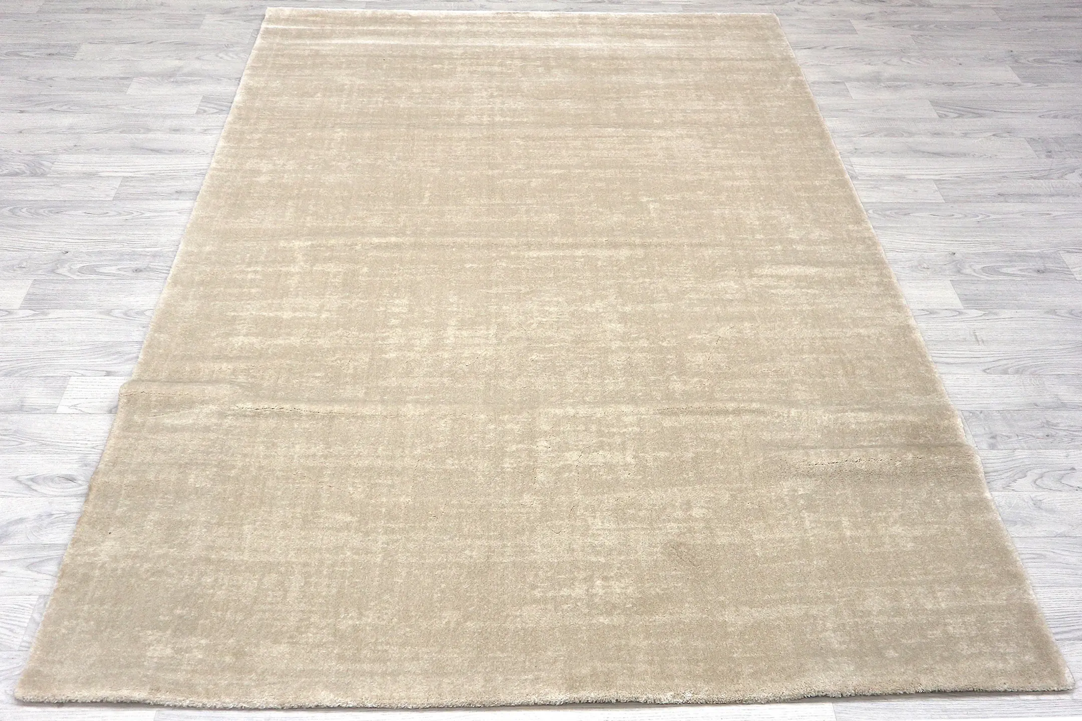 Opus Woven Rug - Machine Woven Rug with Traditional Design ZBC013