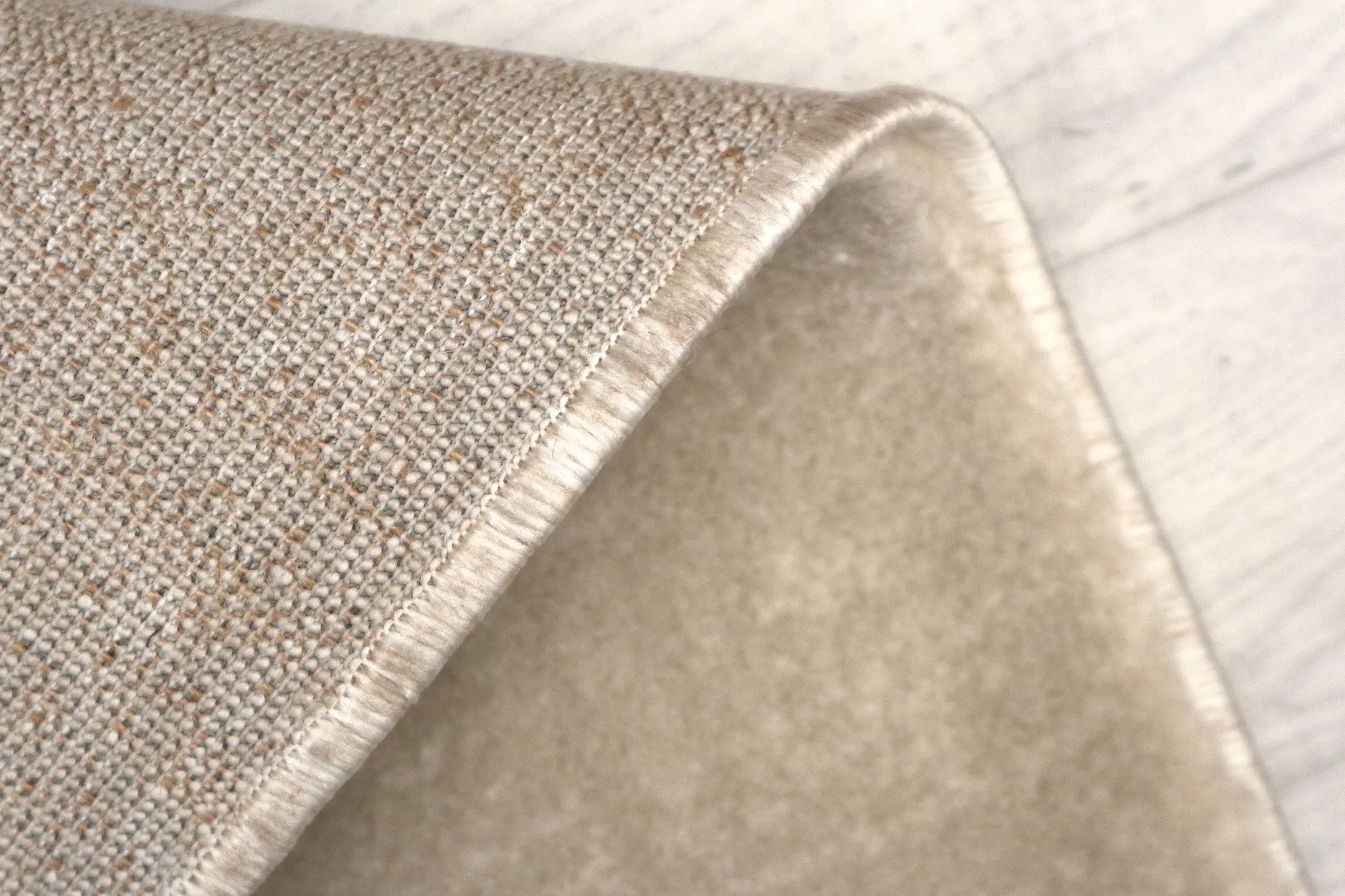 Opus Woven Rug - Machine Woven Rug with Traditional Design ZBC013