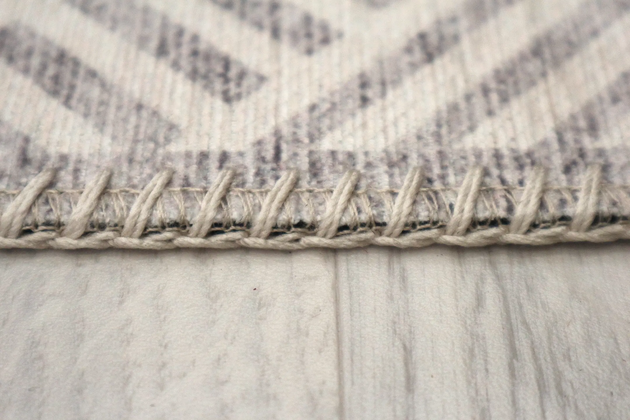 Pippur Printed Rug - Grey - ZDB705
