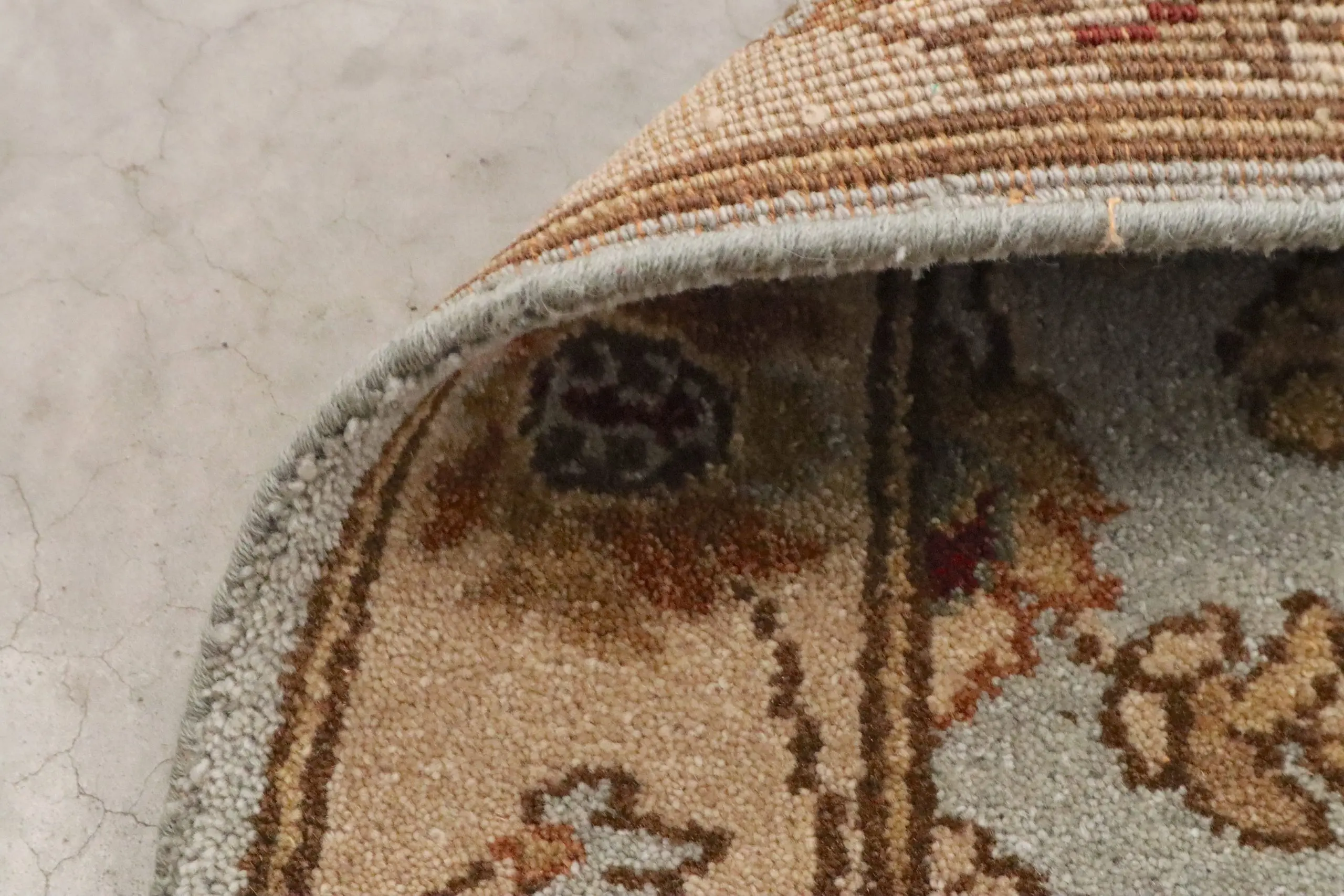 Indo Persian Rug IZV047CHE 299 x .75