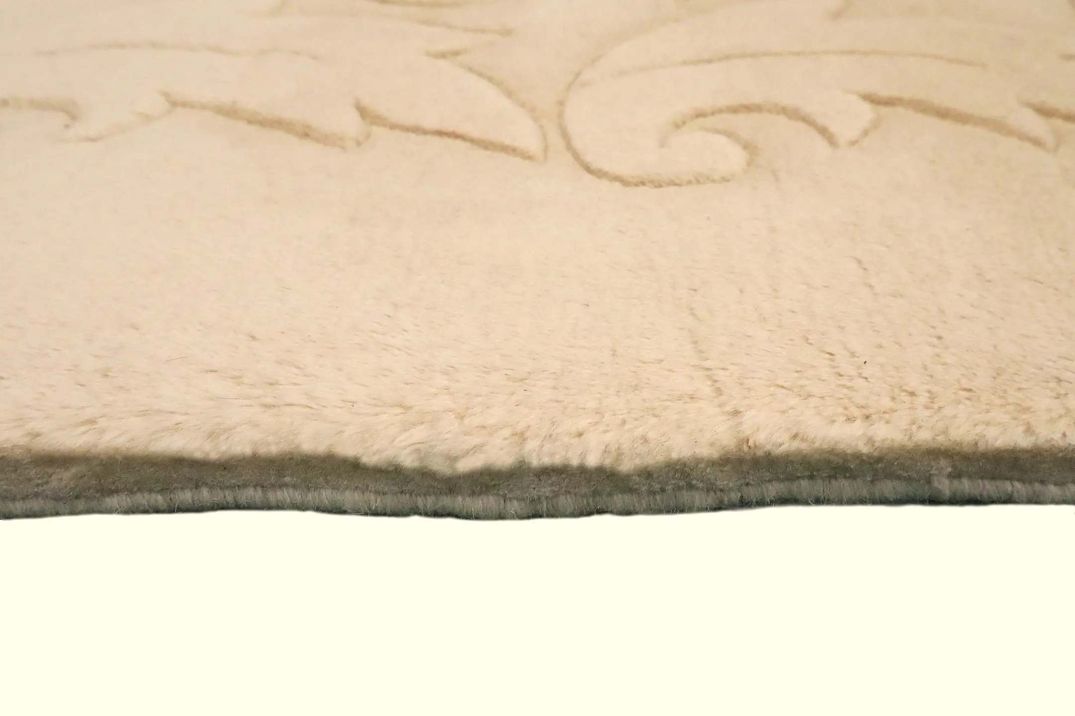 Plain Chinese Rug SPC030201 B 415 x 304