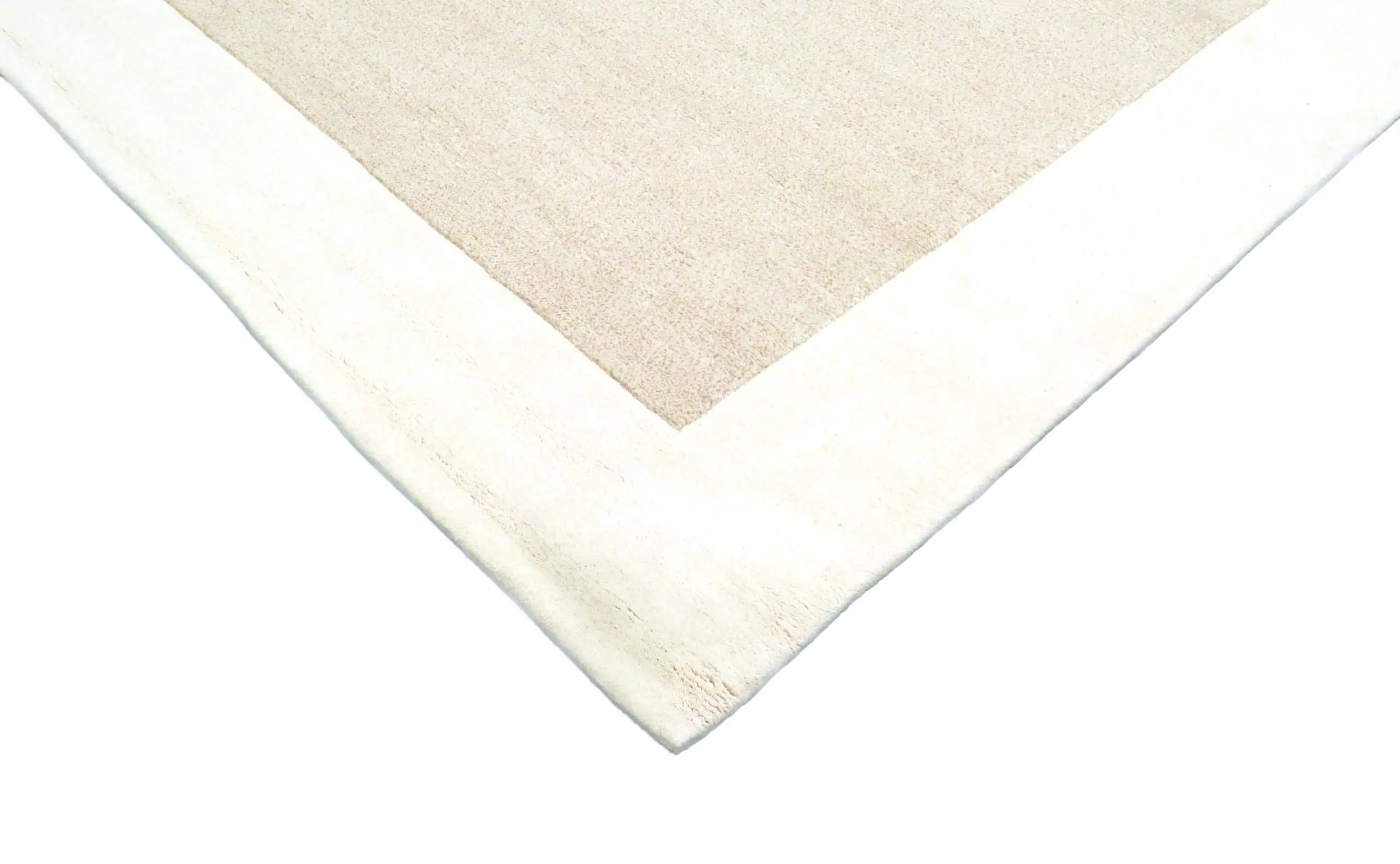 Plain Neutral Wool Rug - Cream - Indian Rug With Carved Border ECB030203 419 x 305