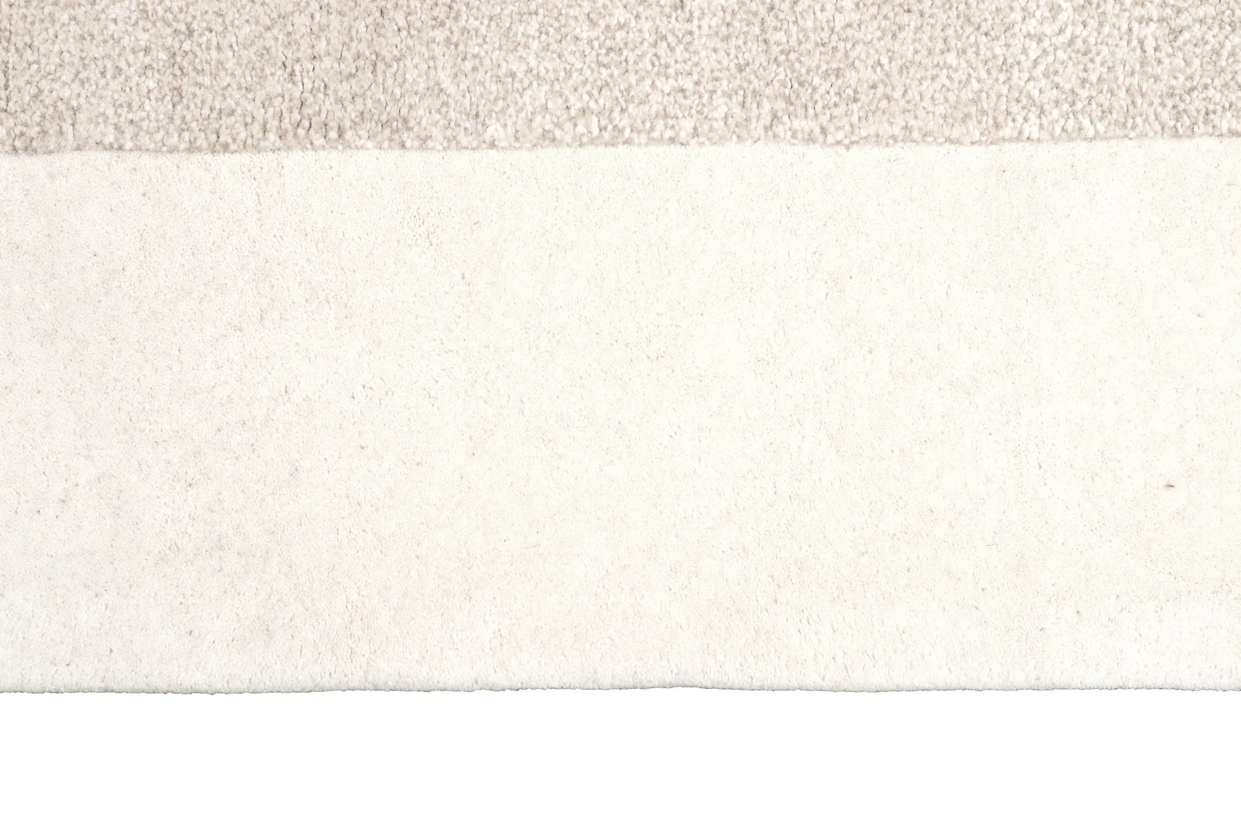 Plain Neutral Wool Rug - Cream - Indian Rug With Carved Border ECB030203 419 x 305