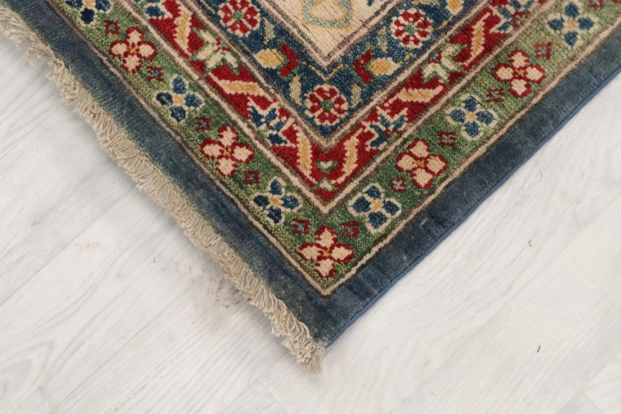 Afghan Kaynak Rug AKA029CHE 388 x 300