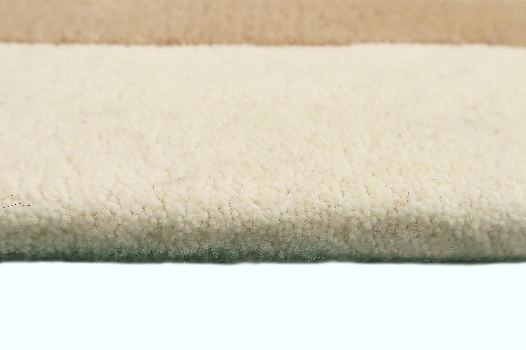Indian Rug with Carved Greek Inspired Pattern  ECD030002 424 x 303