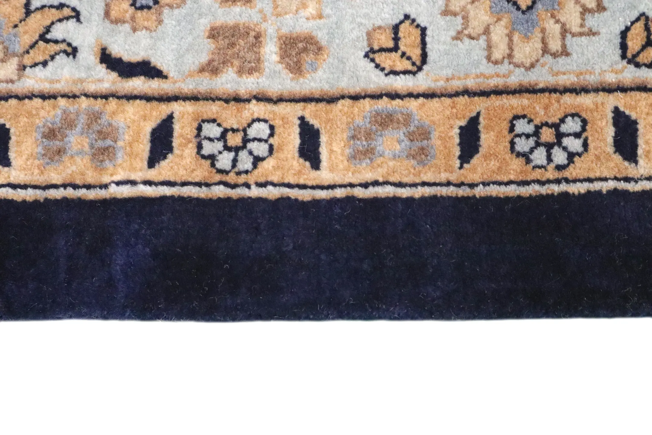 Fine Indo Persian Rug IPF035004 550x358