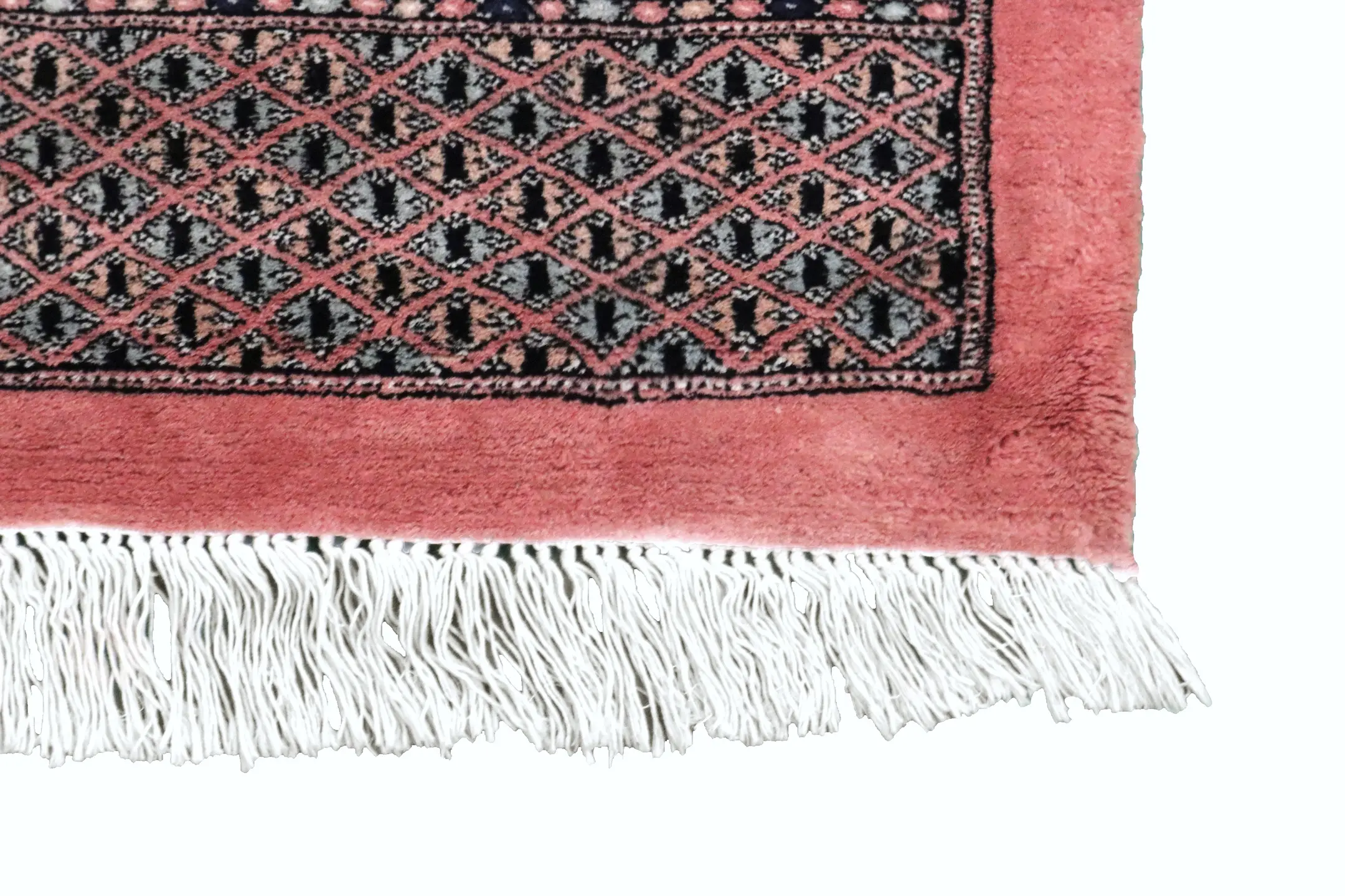 Fine Bokhara Rug BOK035048 547x374