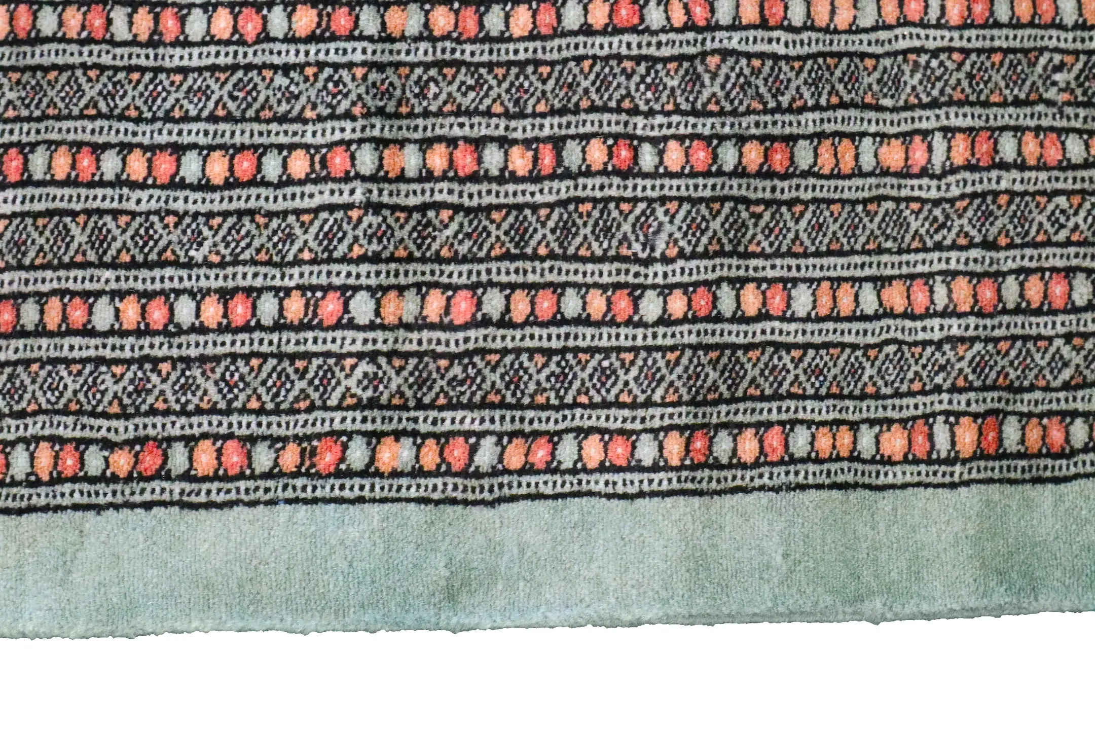 Fine Bokhara Rug BOK035042 547 x 370